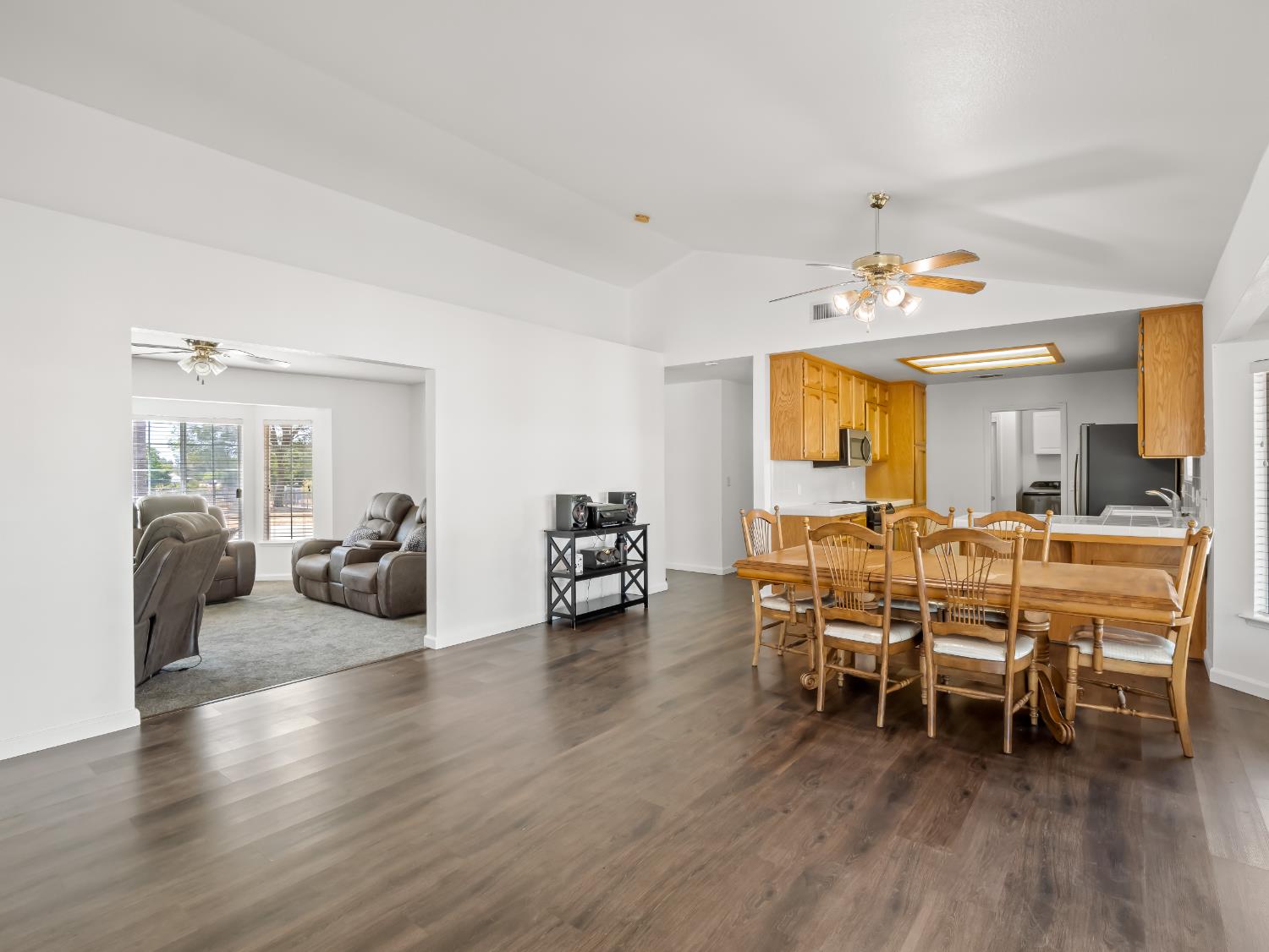 16099 Karen Road
