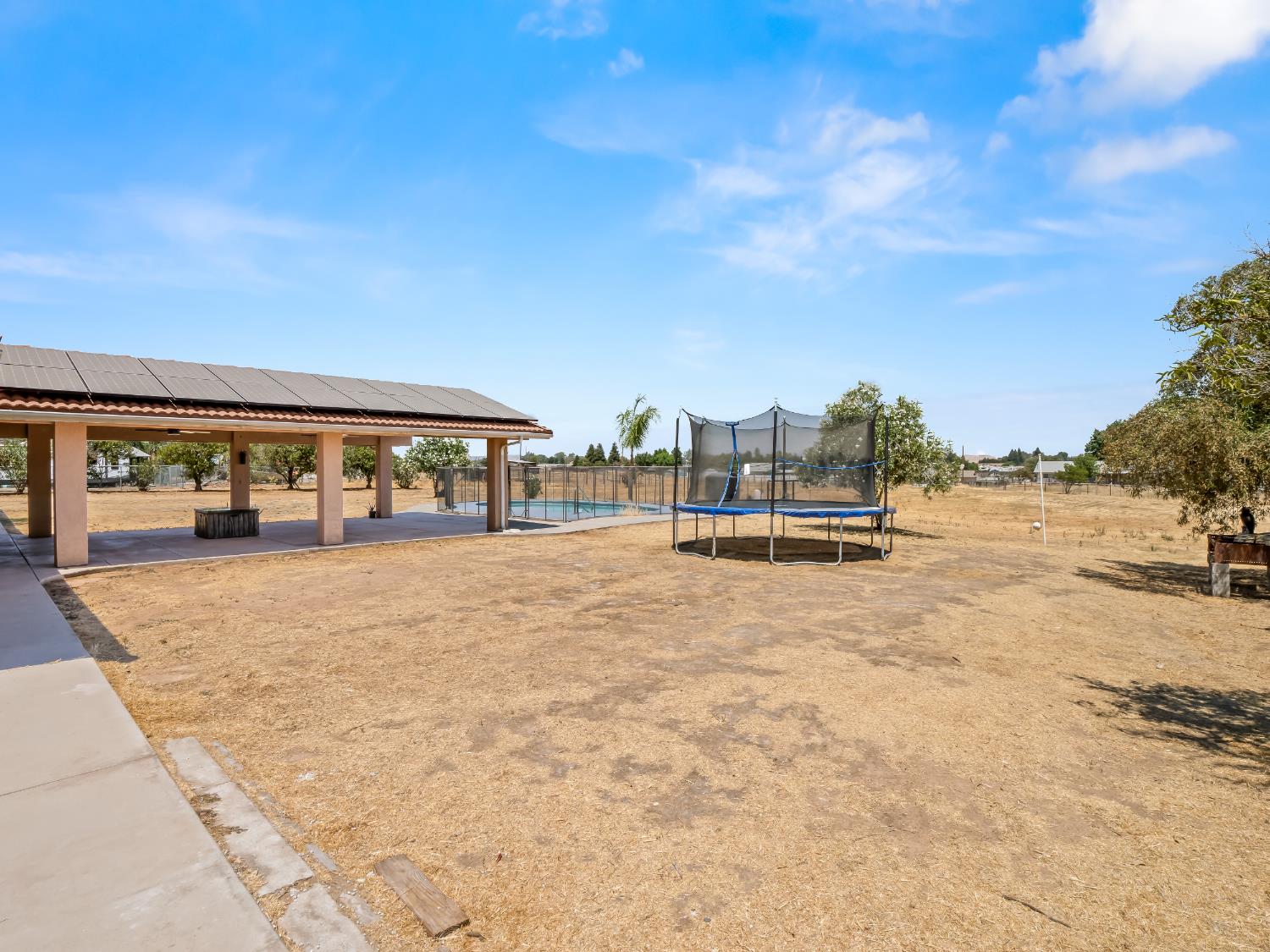 16099 Karen Road