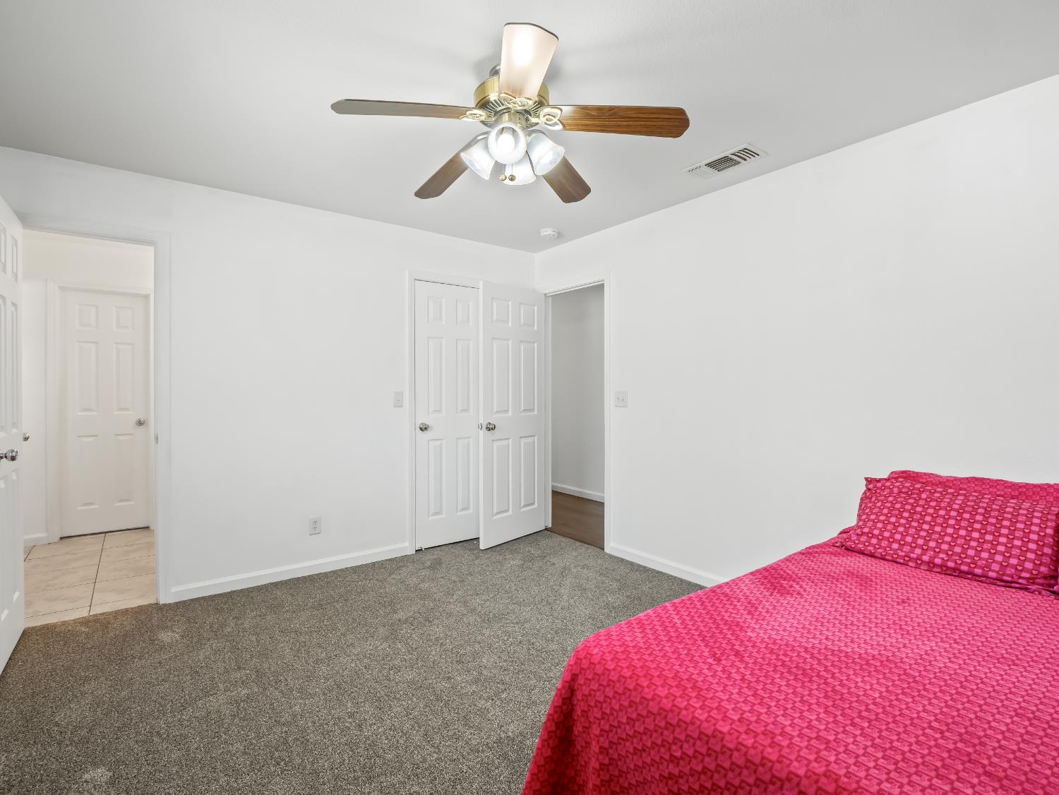 16099 Karen Road