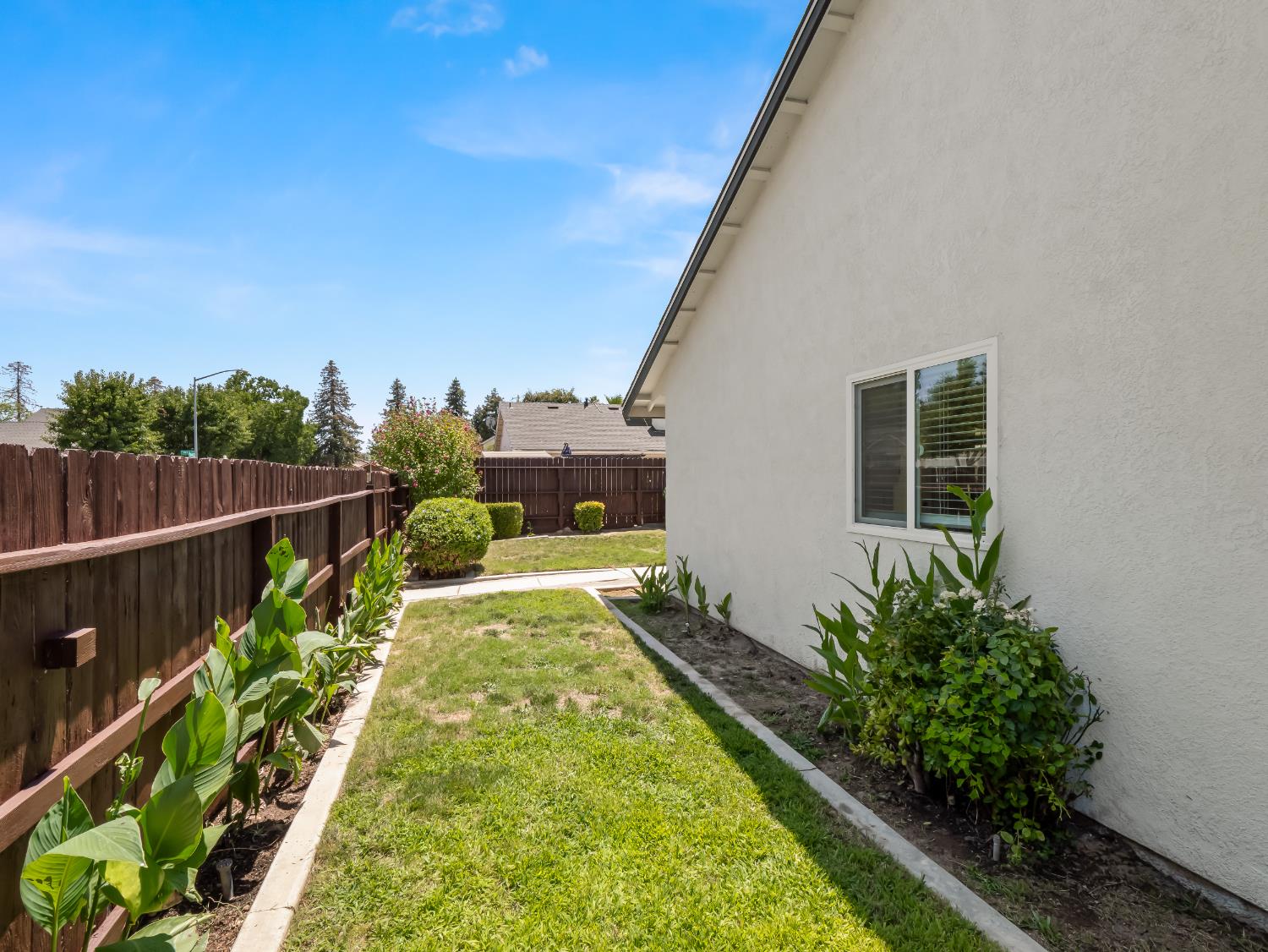 5807 W Paul Avenue