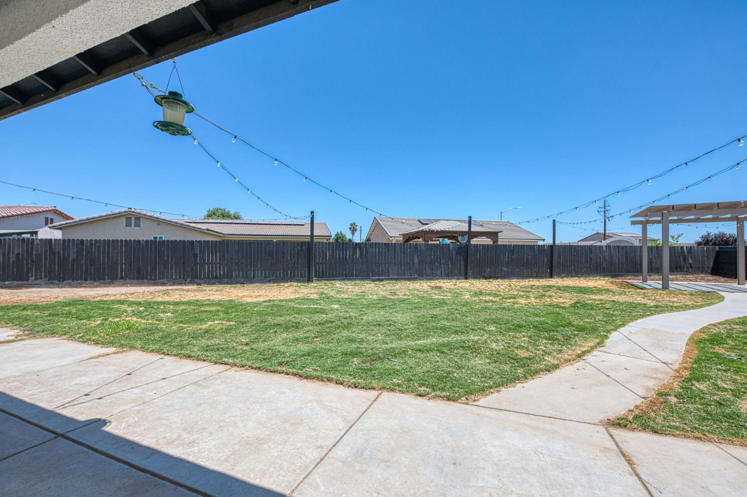 1383 Pompei Street