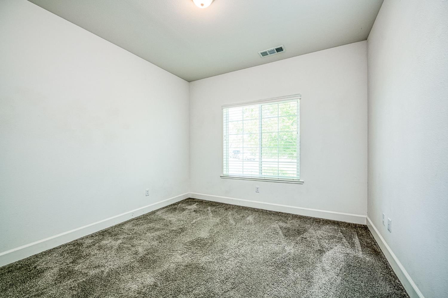 1383 Pompei Street