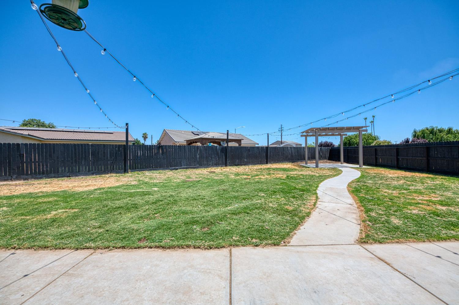 1383 Pompei Street