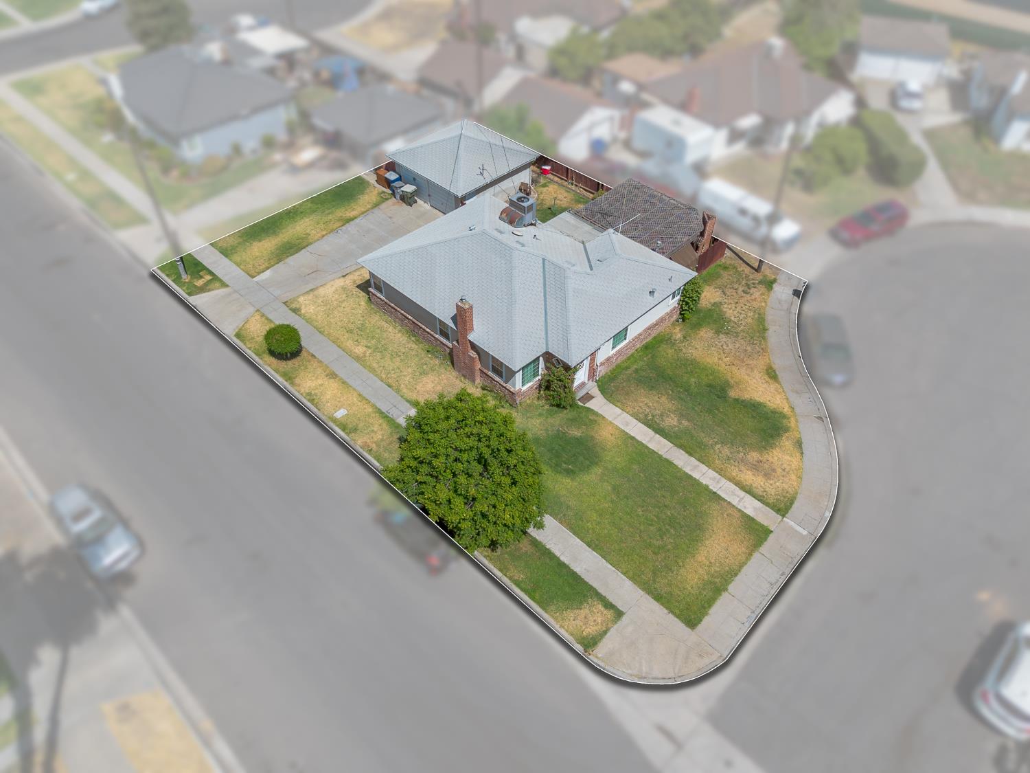 3051 E Simpson Avenue