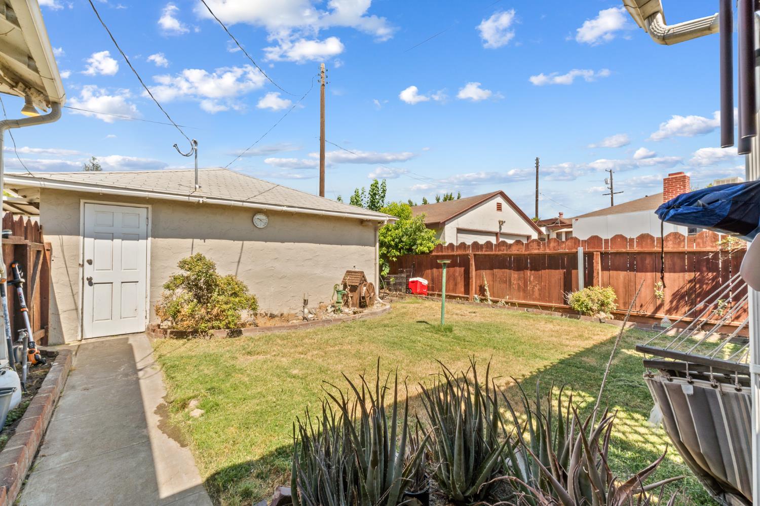 3051 E Simpson Avenue