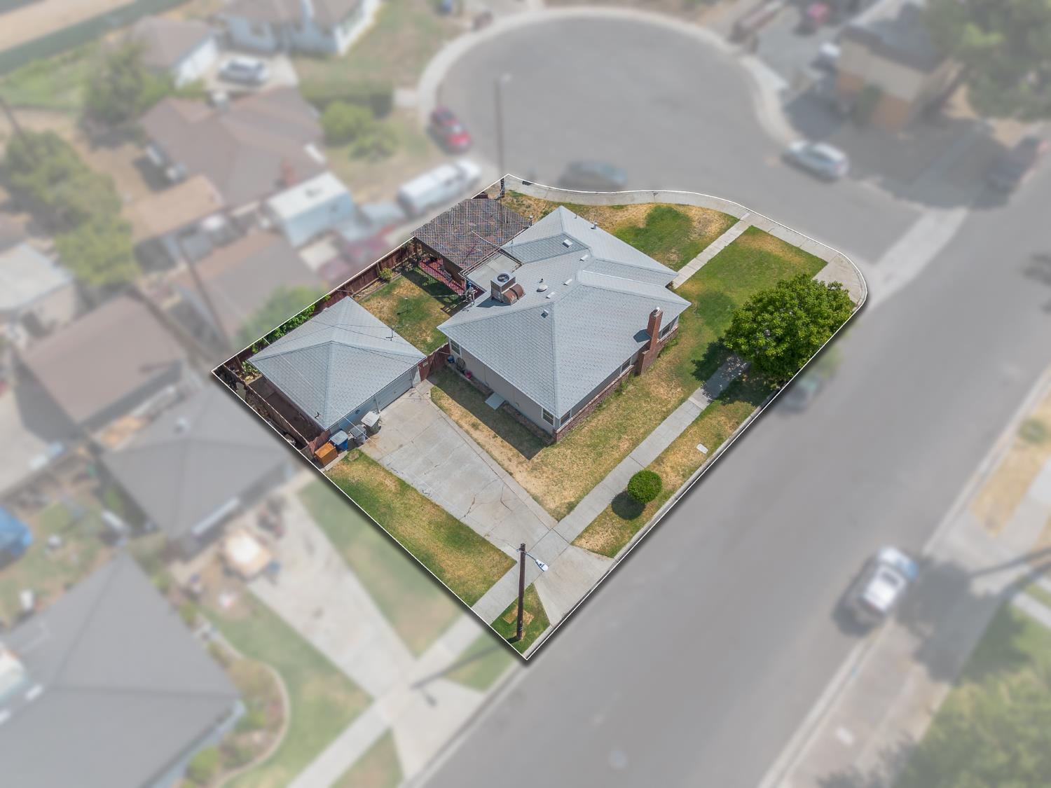 3051 E Simpson Avenue