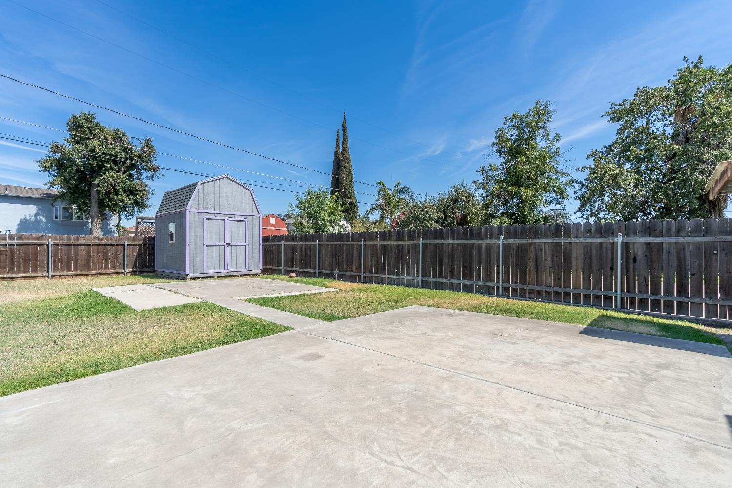 1809 N 11th Avenue