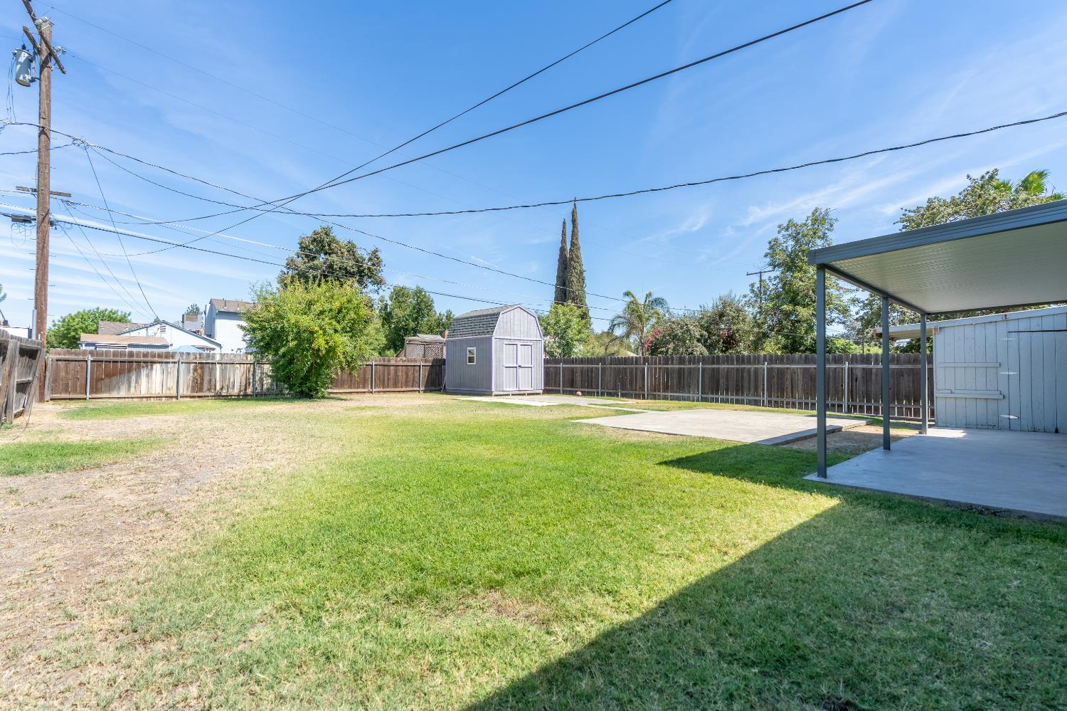 1809 N 11th Avenue