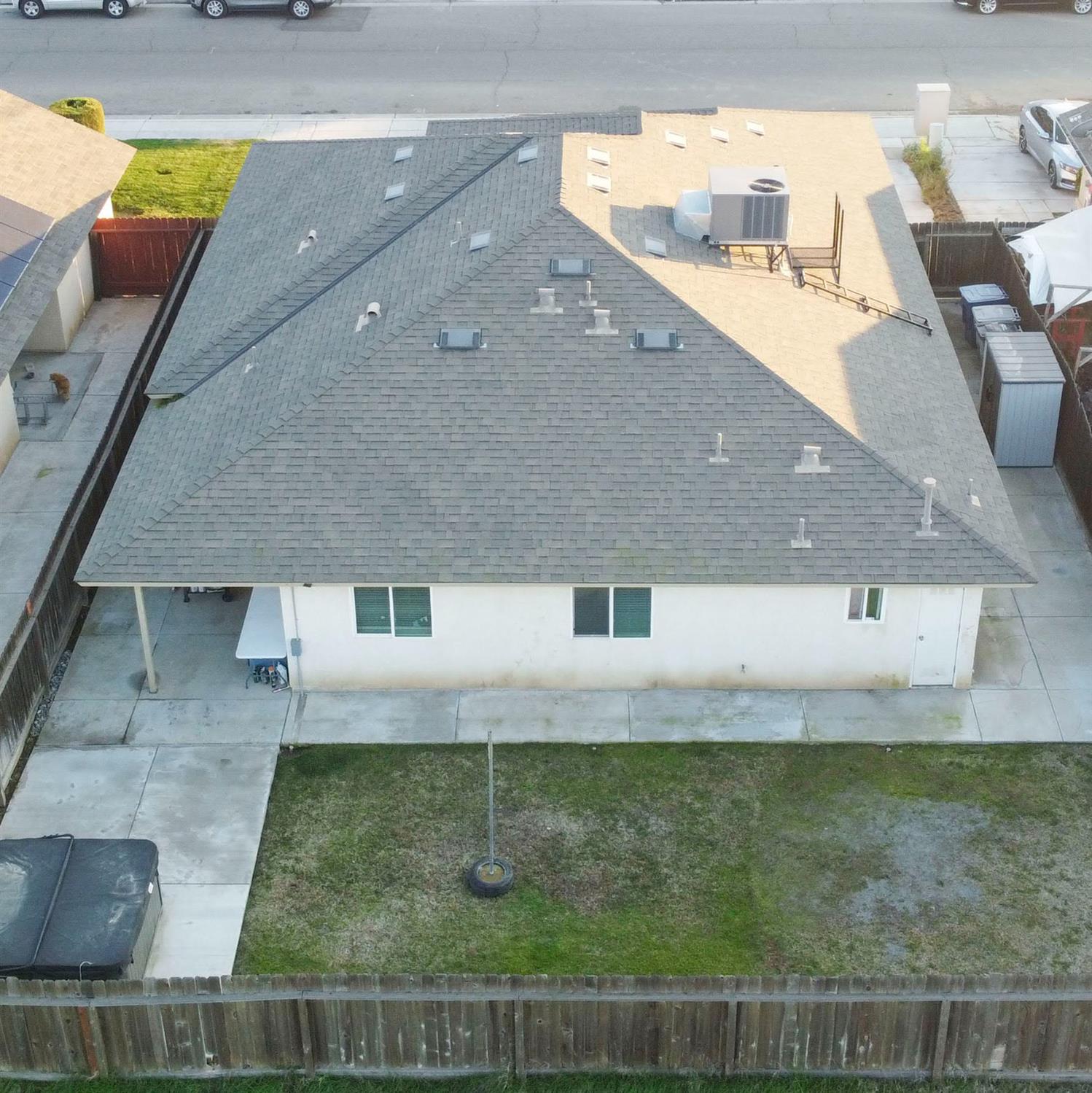 4310 W Saginaw Way