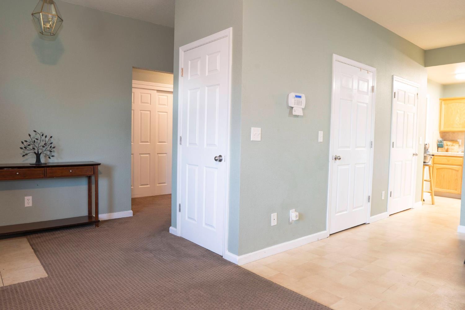 4310 W Saginaw Way