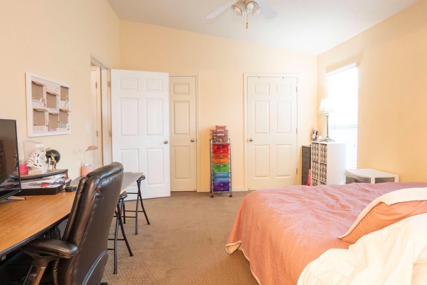 4310 W Saginaw Way
