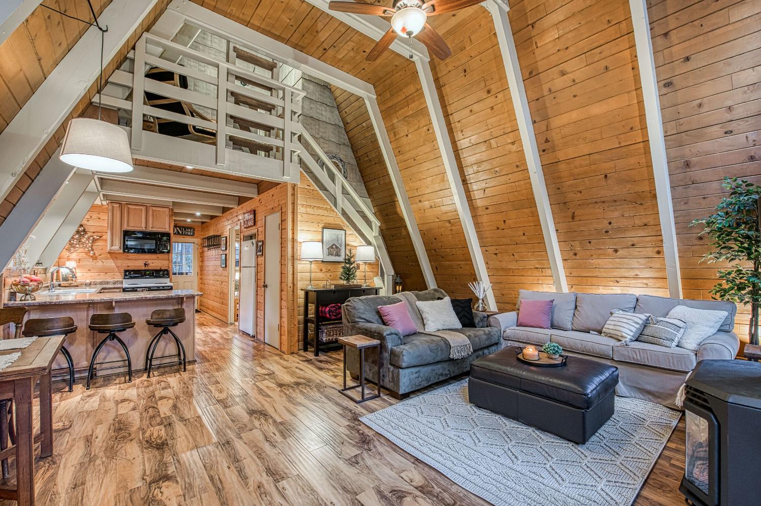 41770 Saddleback Road