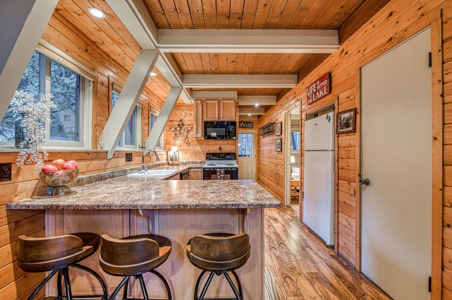 41770 Saddleback Road