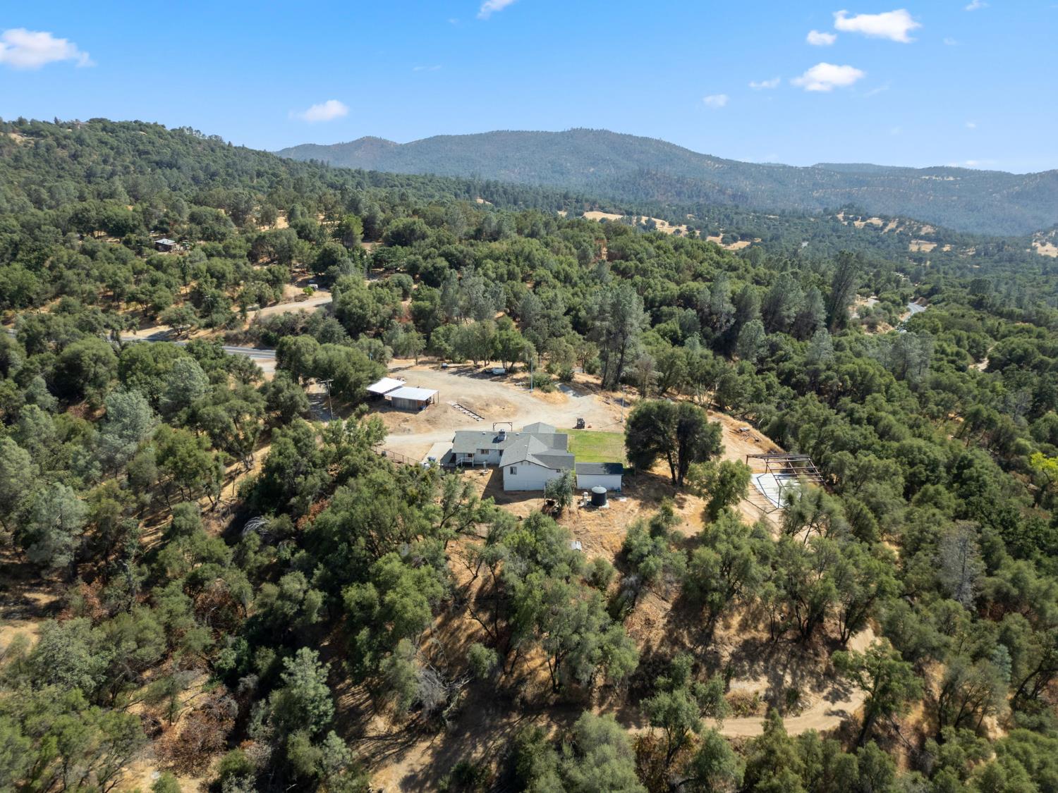 53777 Road 200