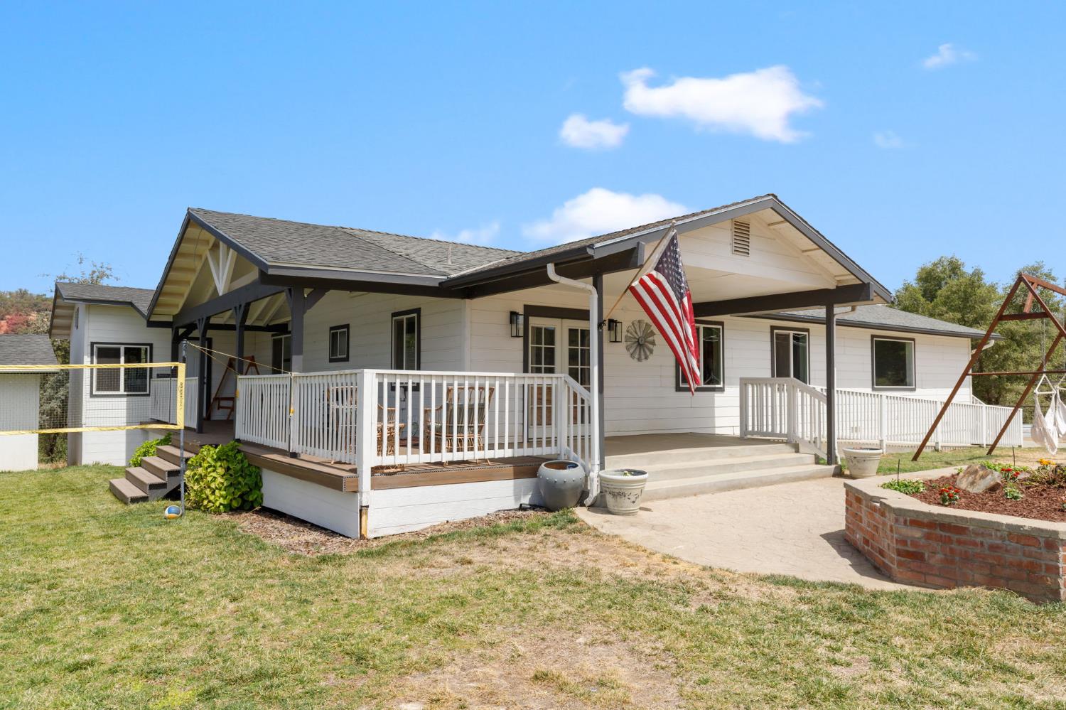 53777 Road 200