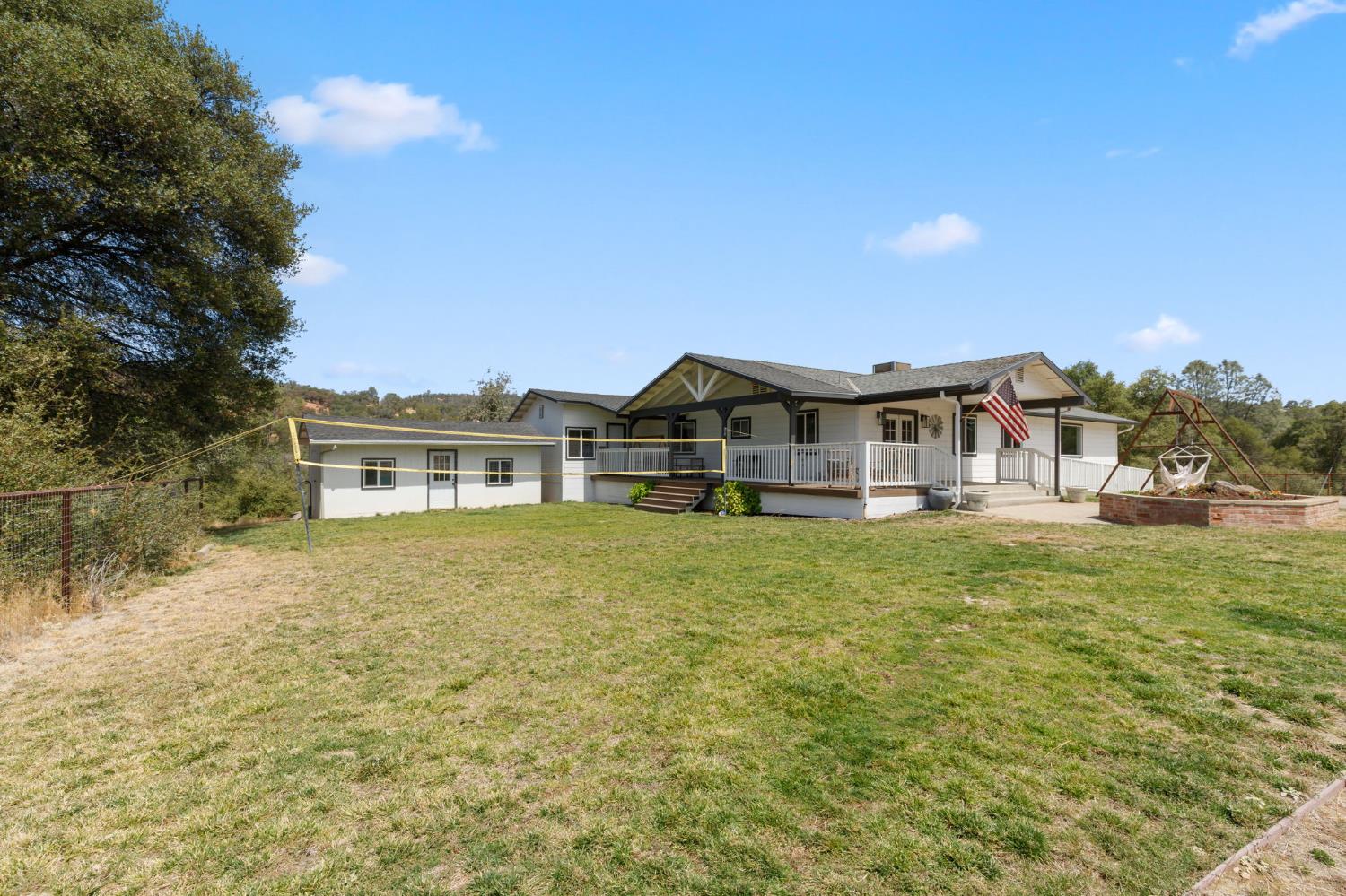 53777 Road 200