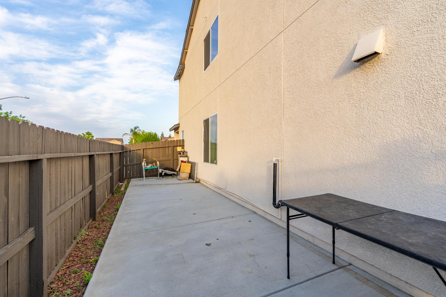 4777 N Rumi Avenue