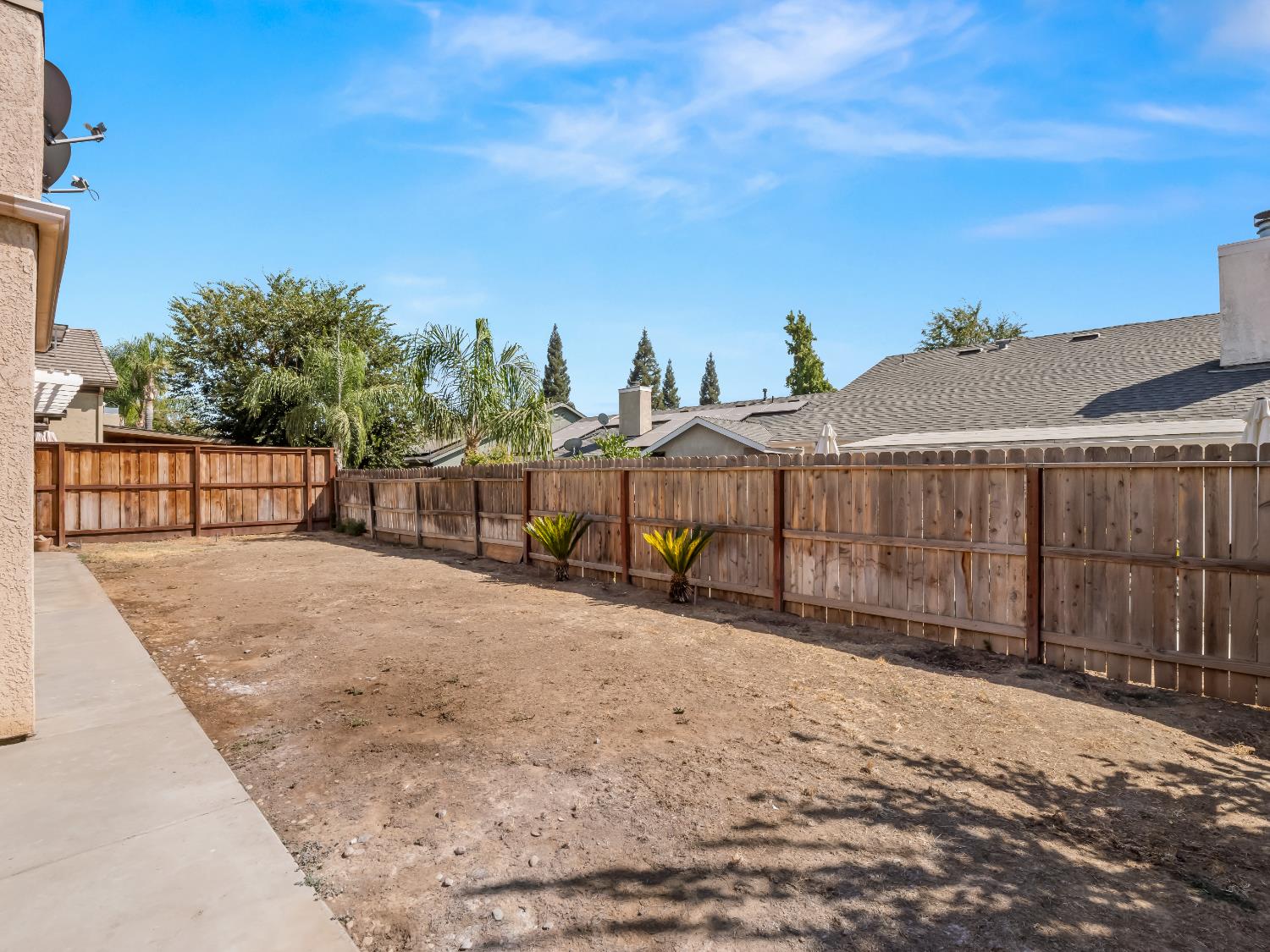 5779 W Bluff Avenue