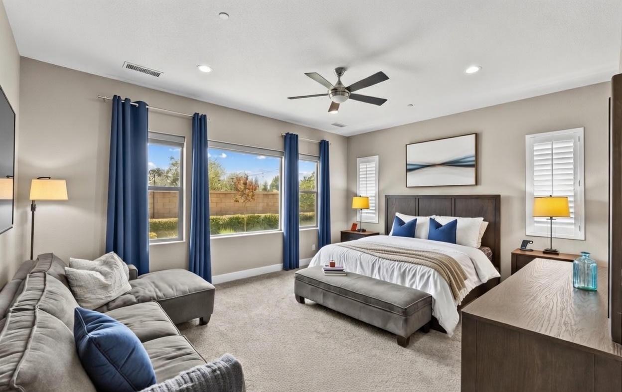 572 Pinnacle Drive W