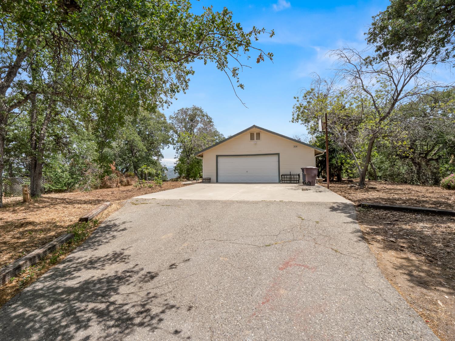 29290 Larkspur Road