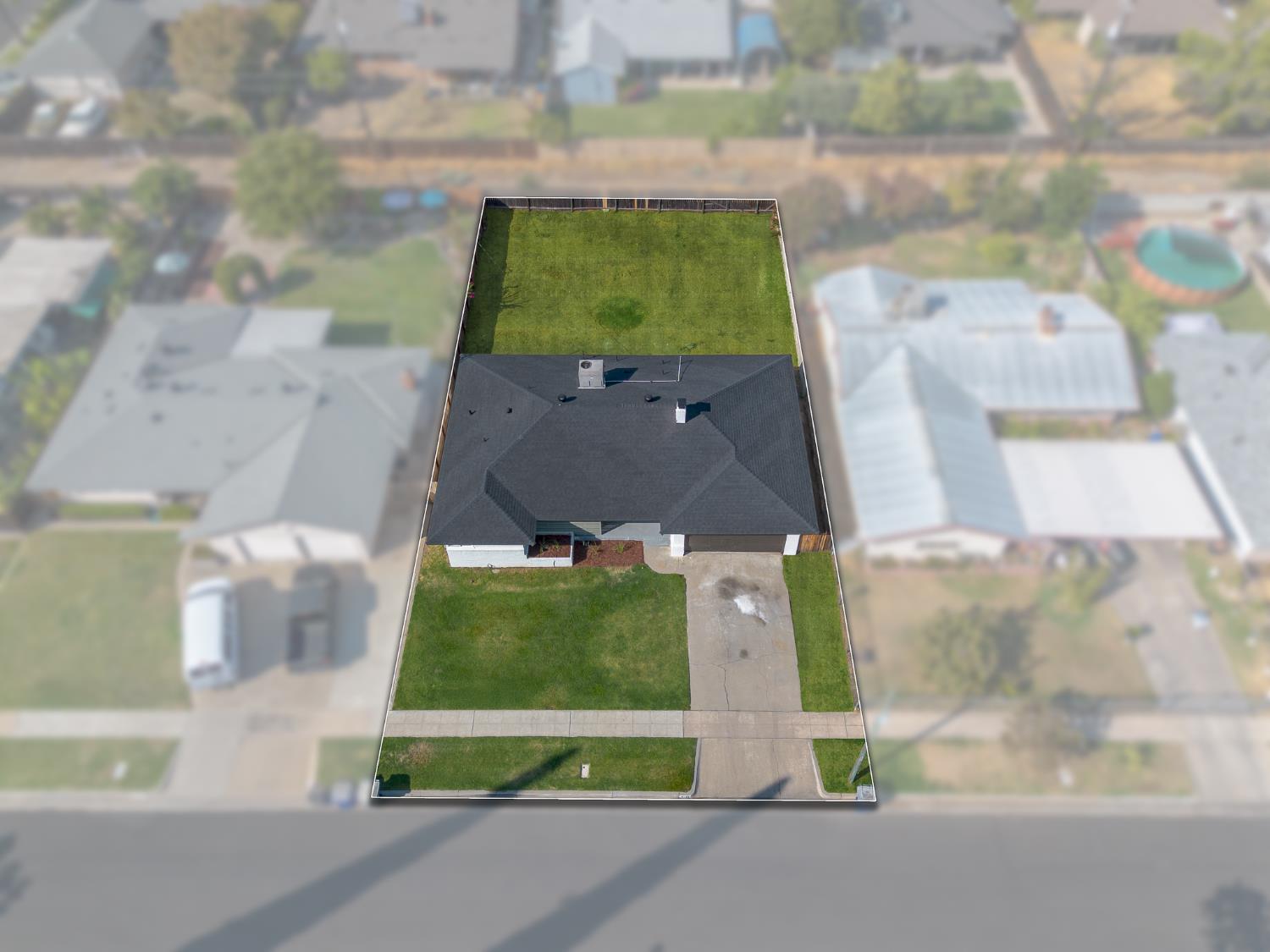 3023 E Robinson Avenue
