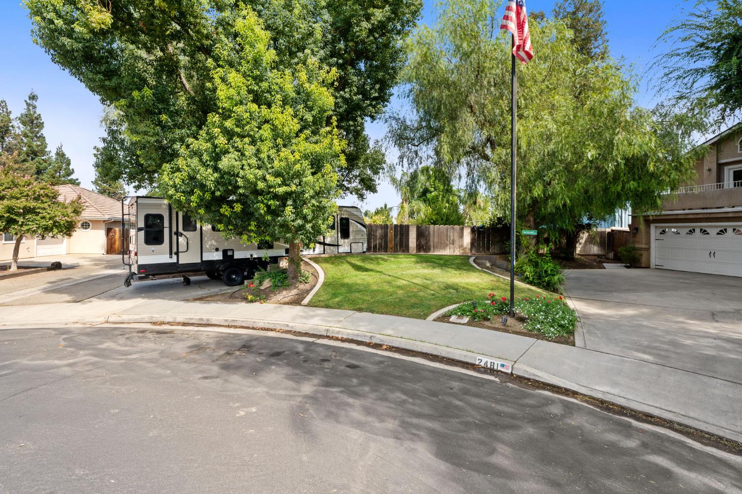 2481 Skansen Street