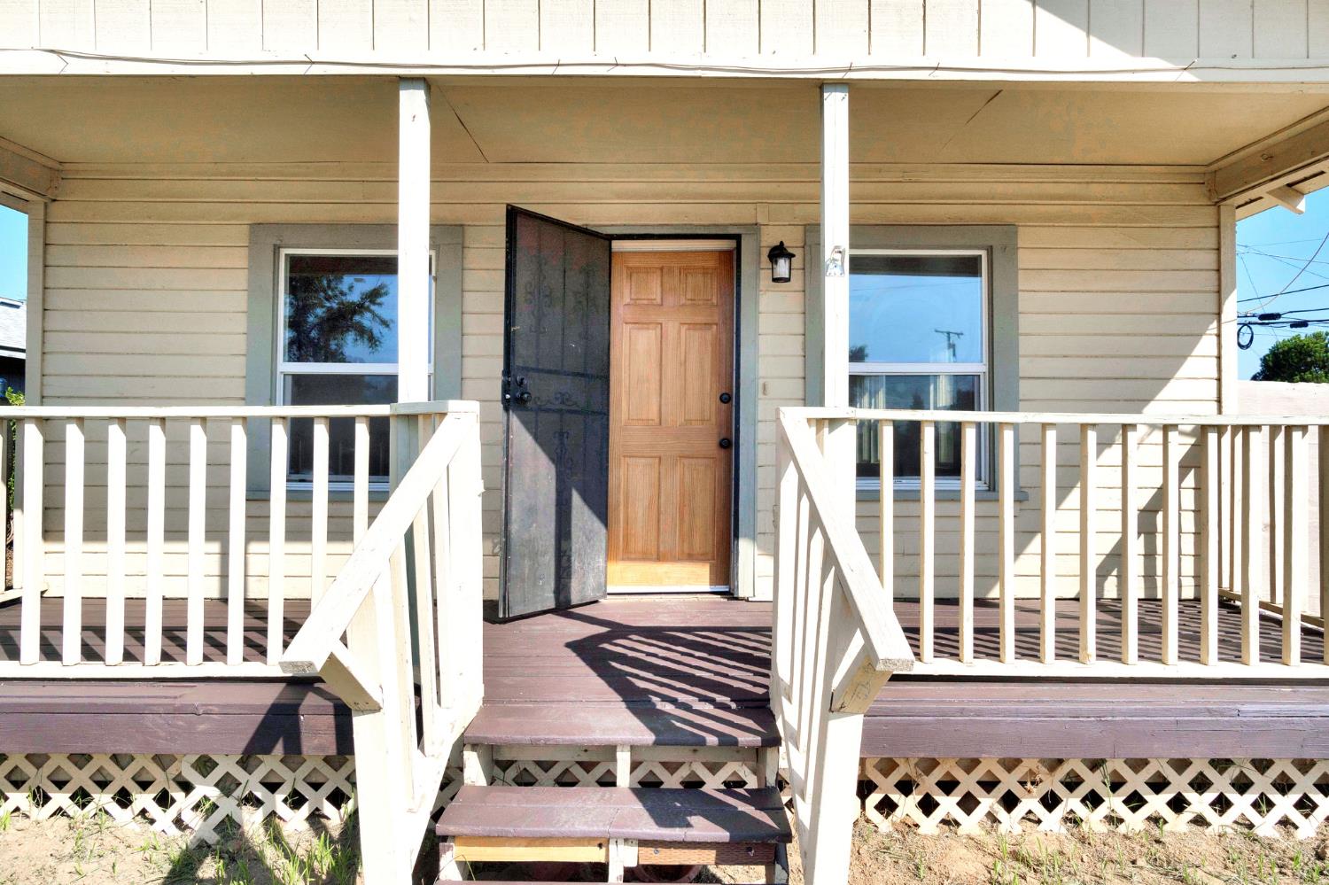 408 W Spruce Avenue