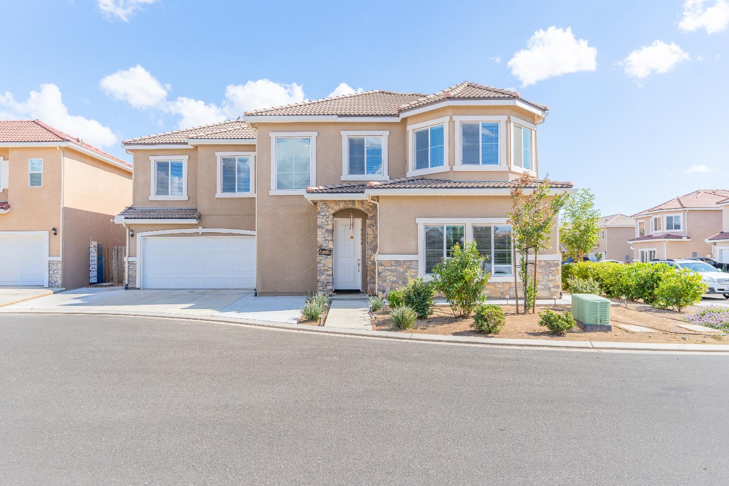 4430 W Langden Drive