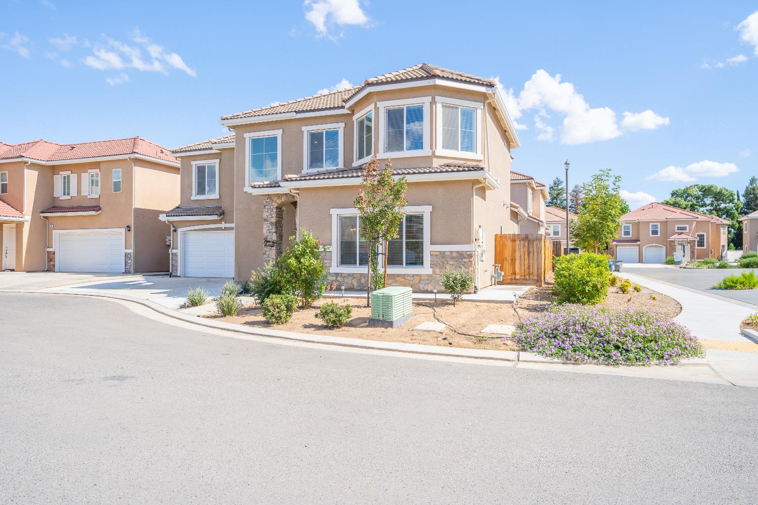 4430 W Langden Drive