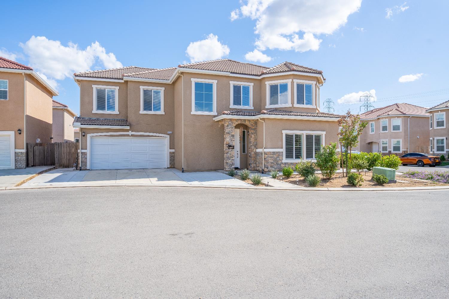 4430 W Langden Drive