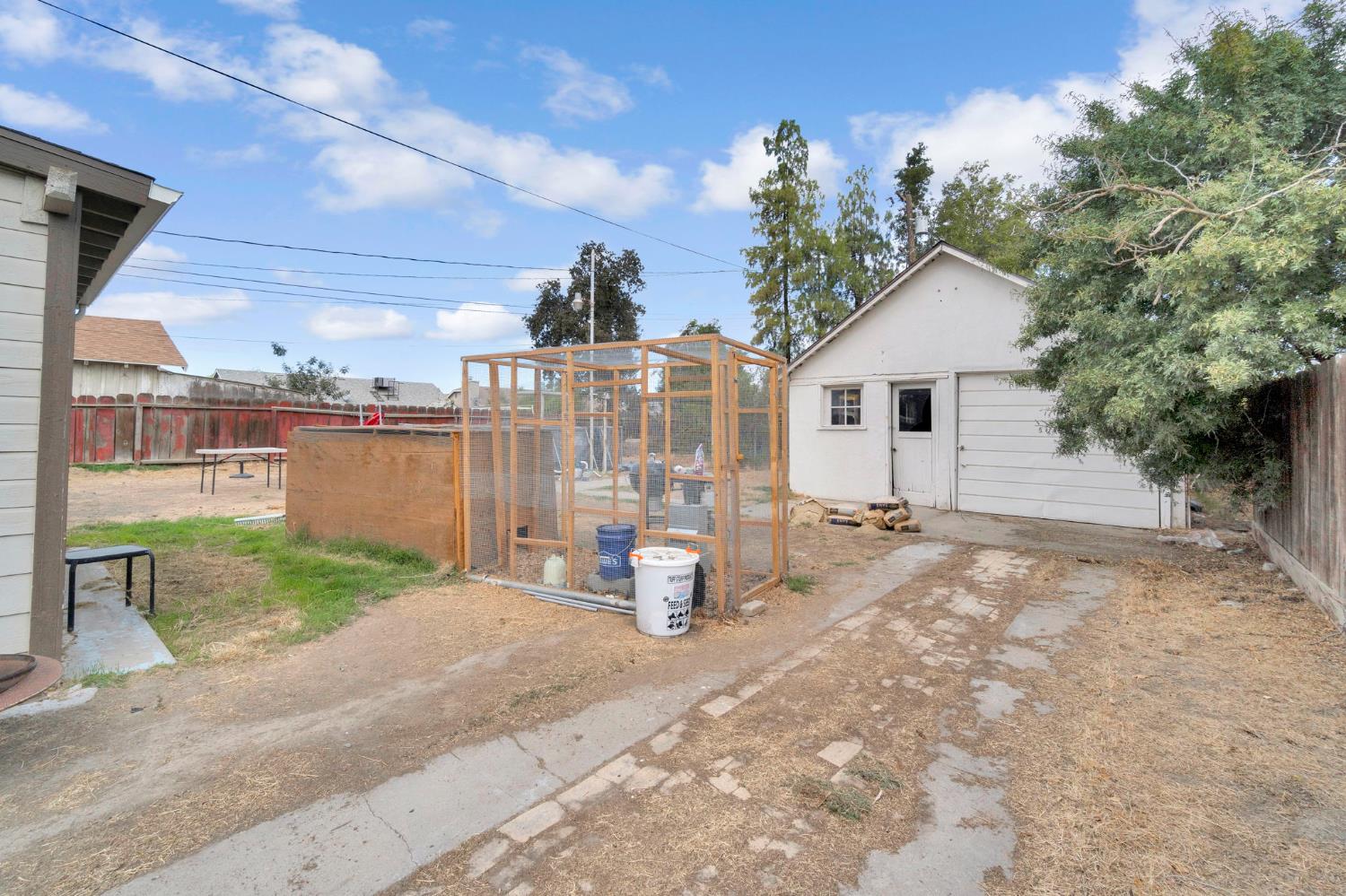 3828 Paloma Street