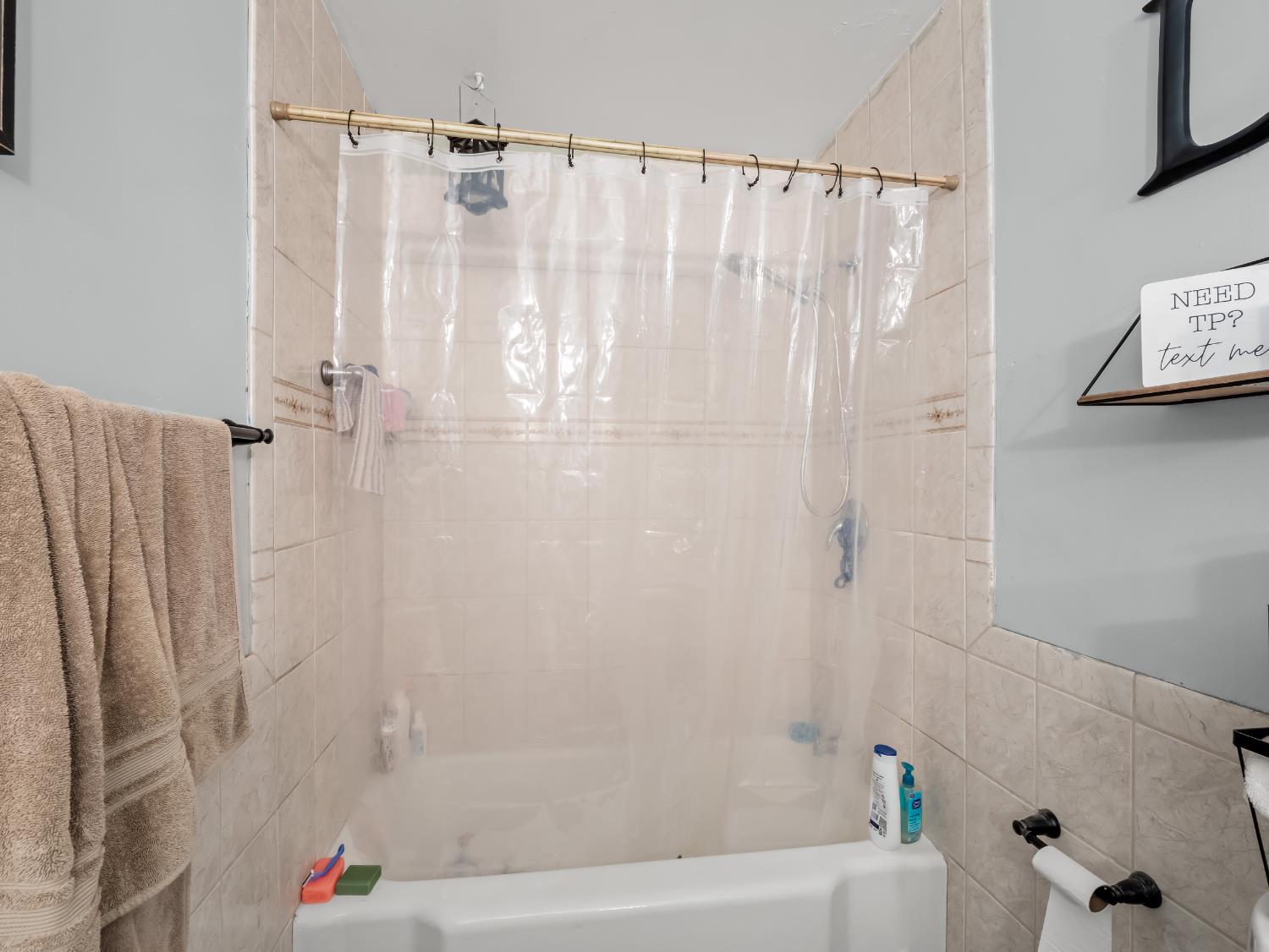 20445 W Manning Avenue