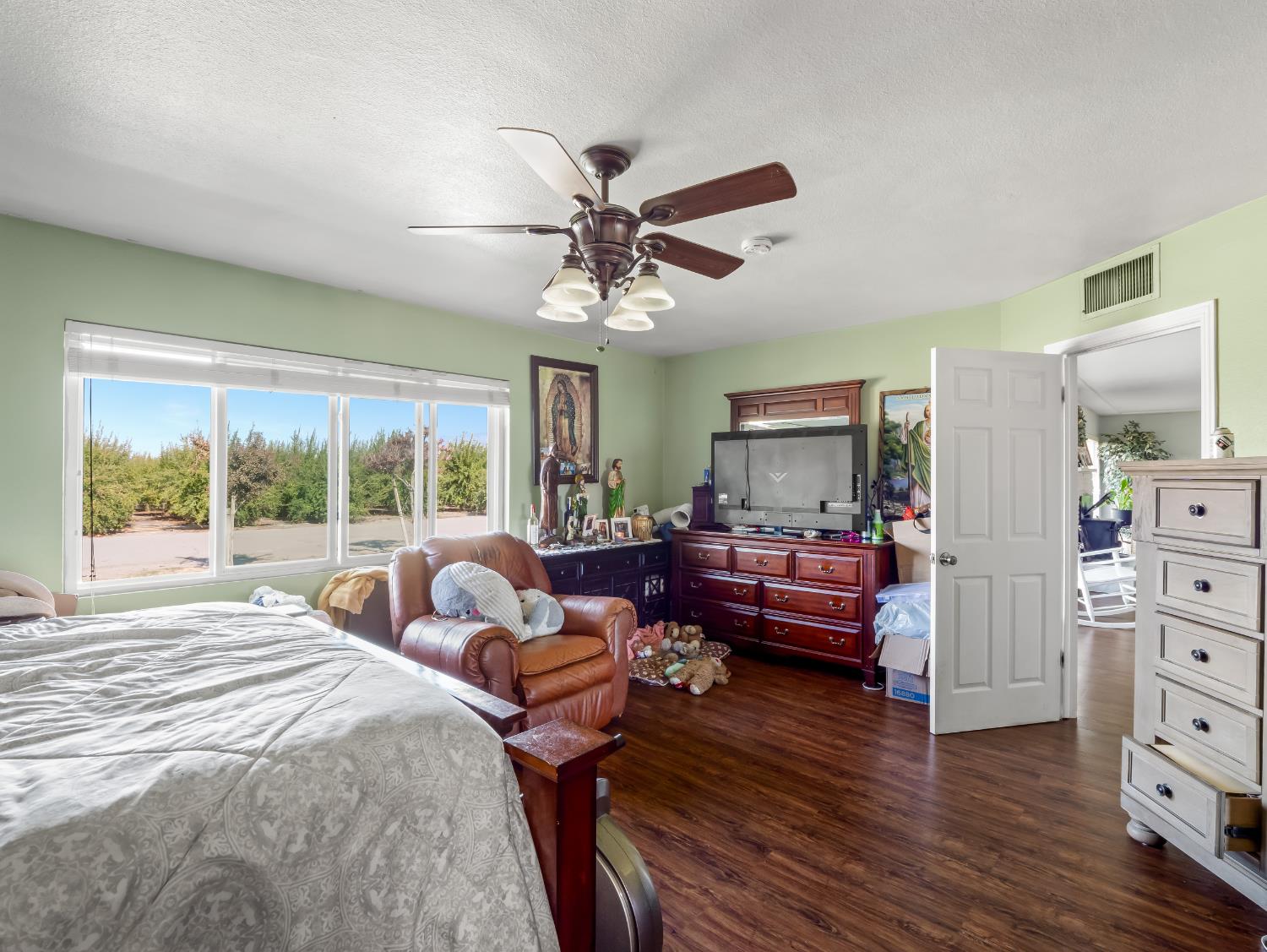 20445 W Manning Avenue