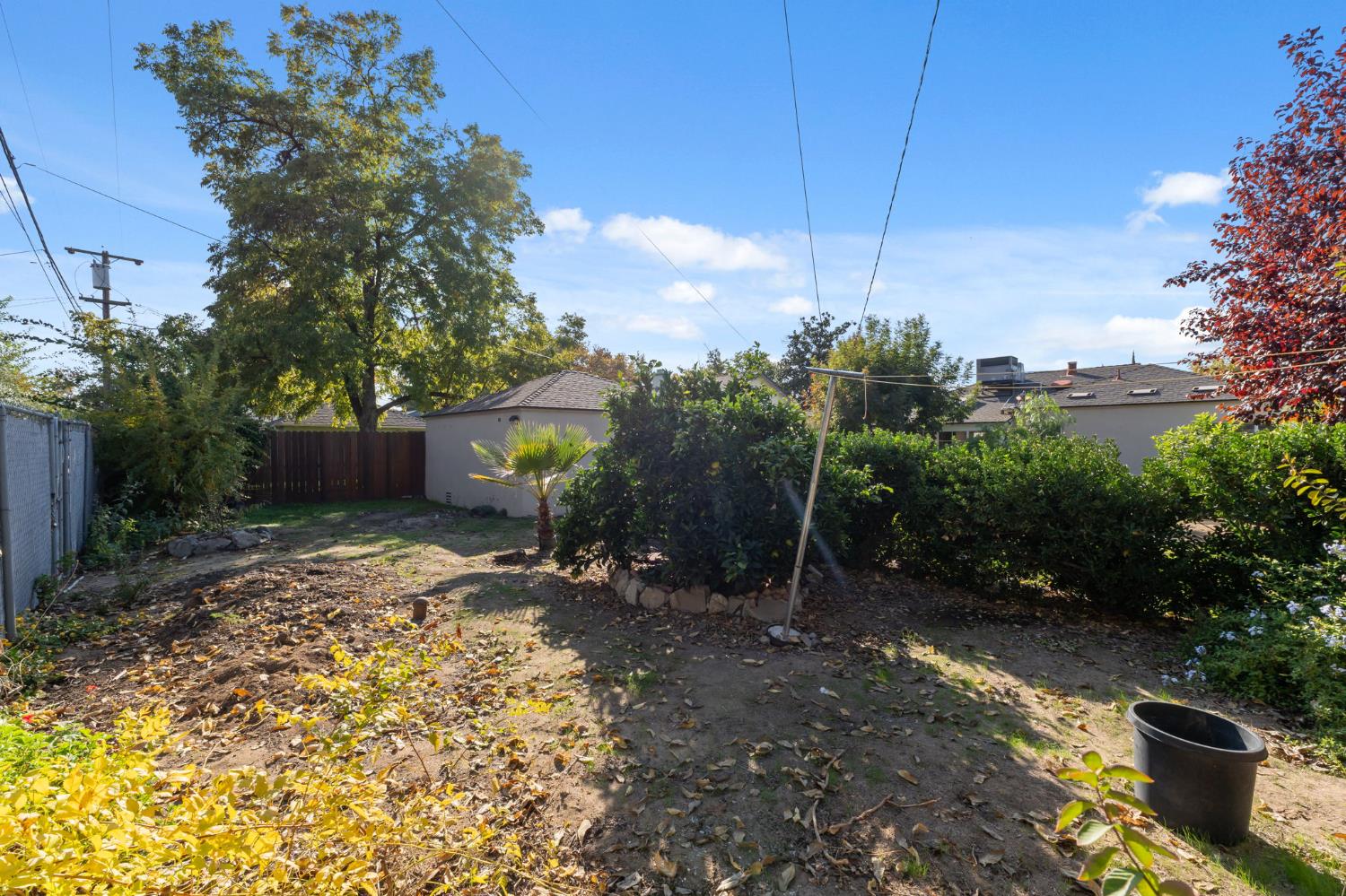 2134 N Farris Avenue
