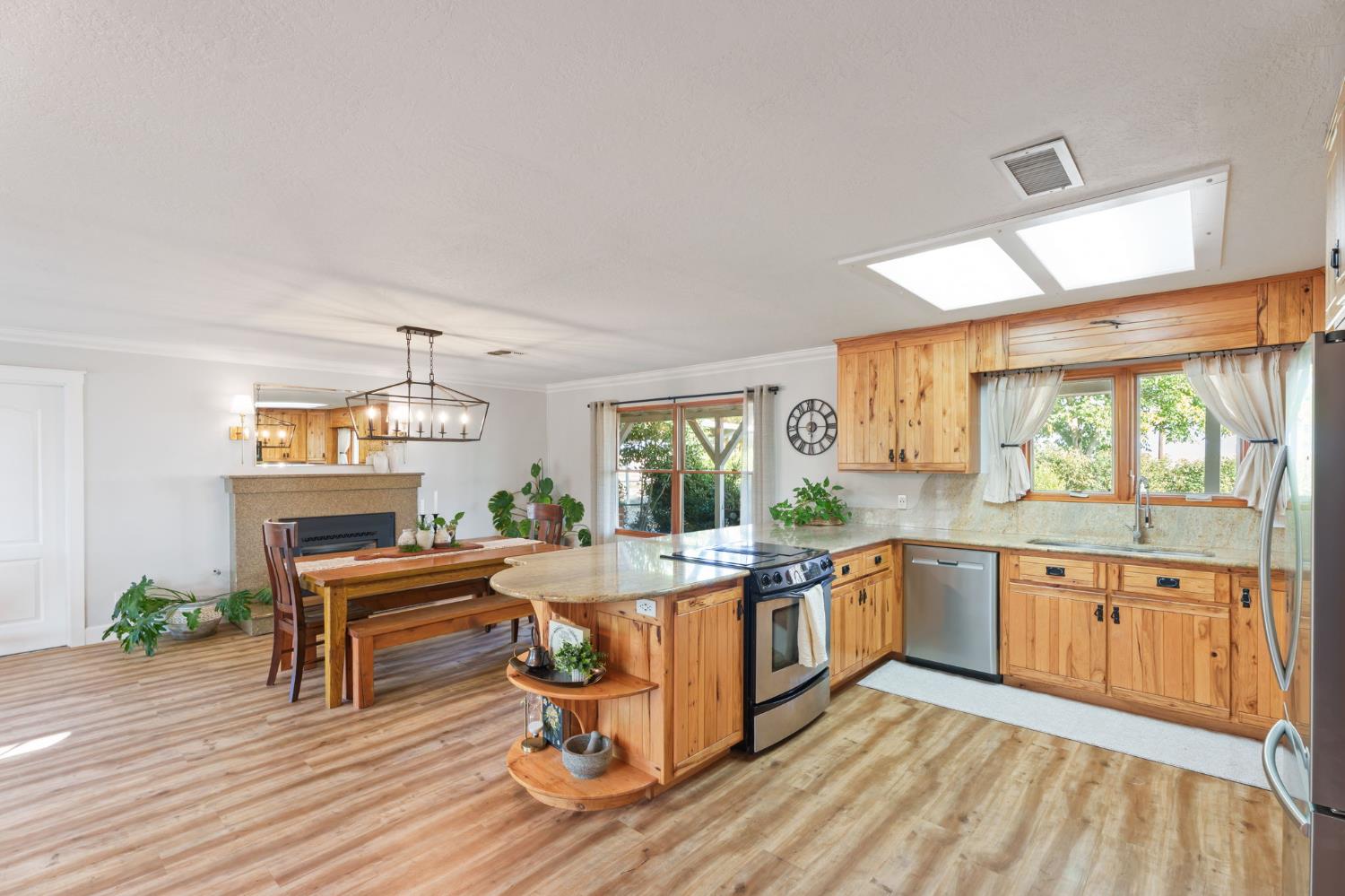 14734 Road 36
