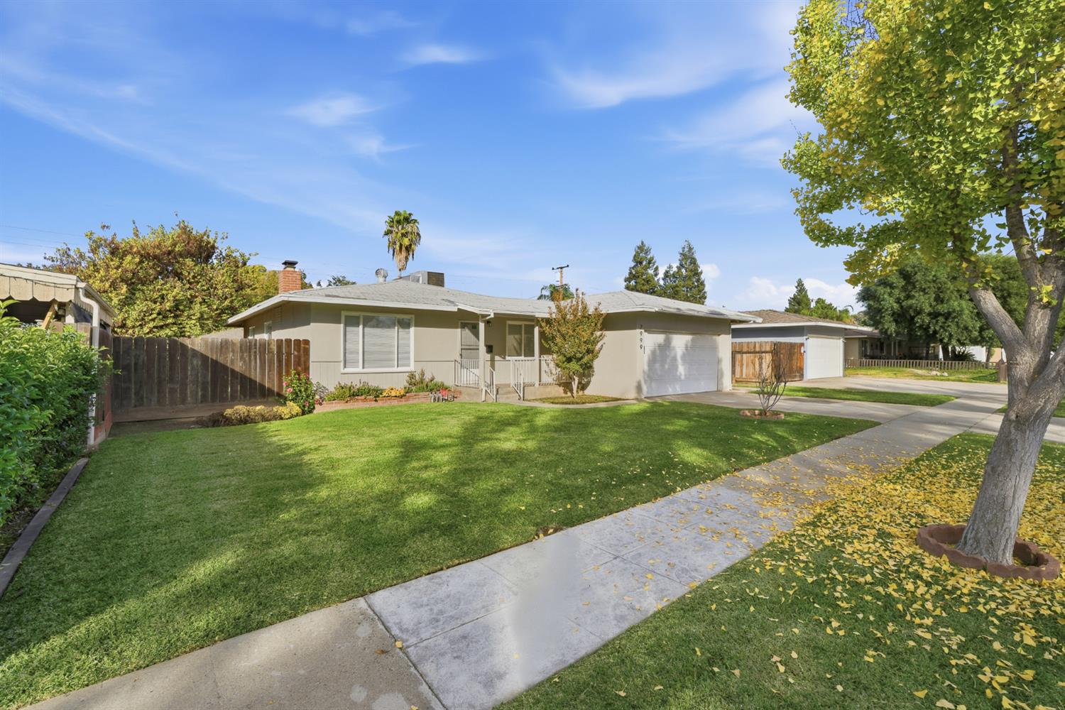 2999 E Richert Avenue