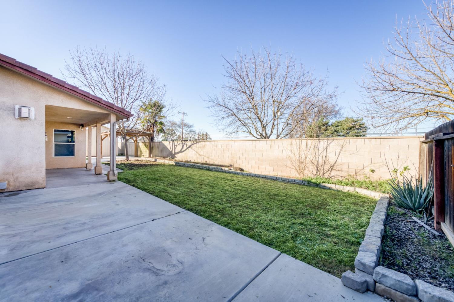 169 Rosewood Avenue