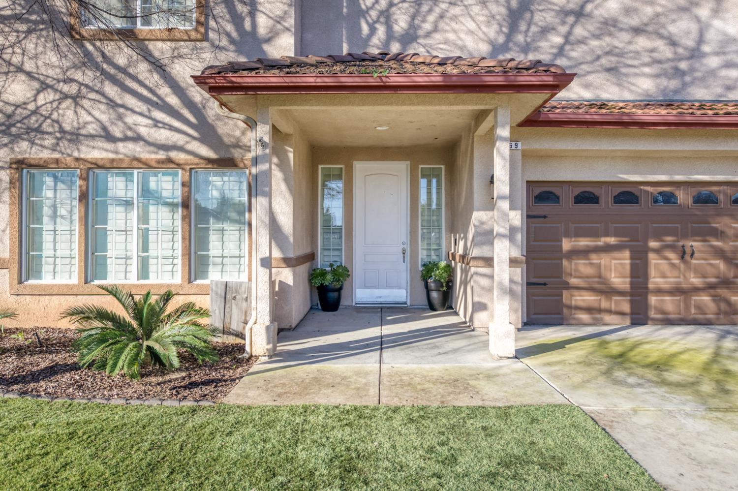 169 Rosewood Avenue