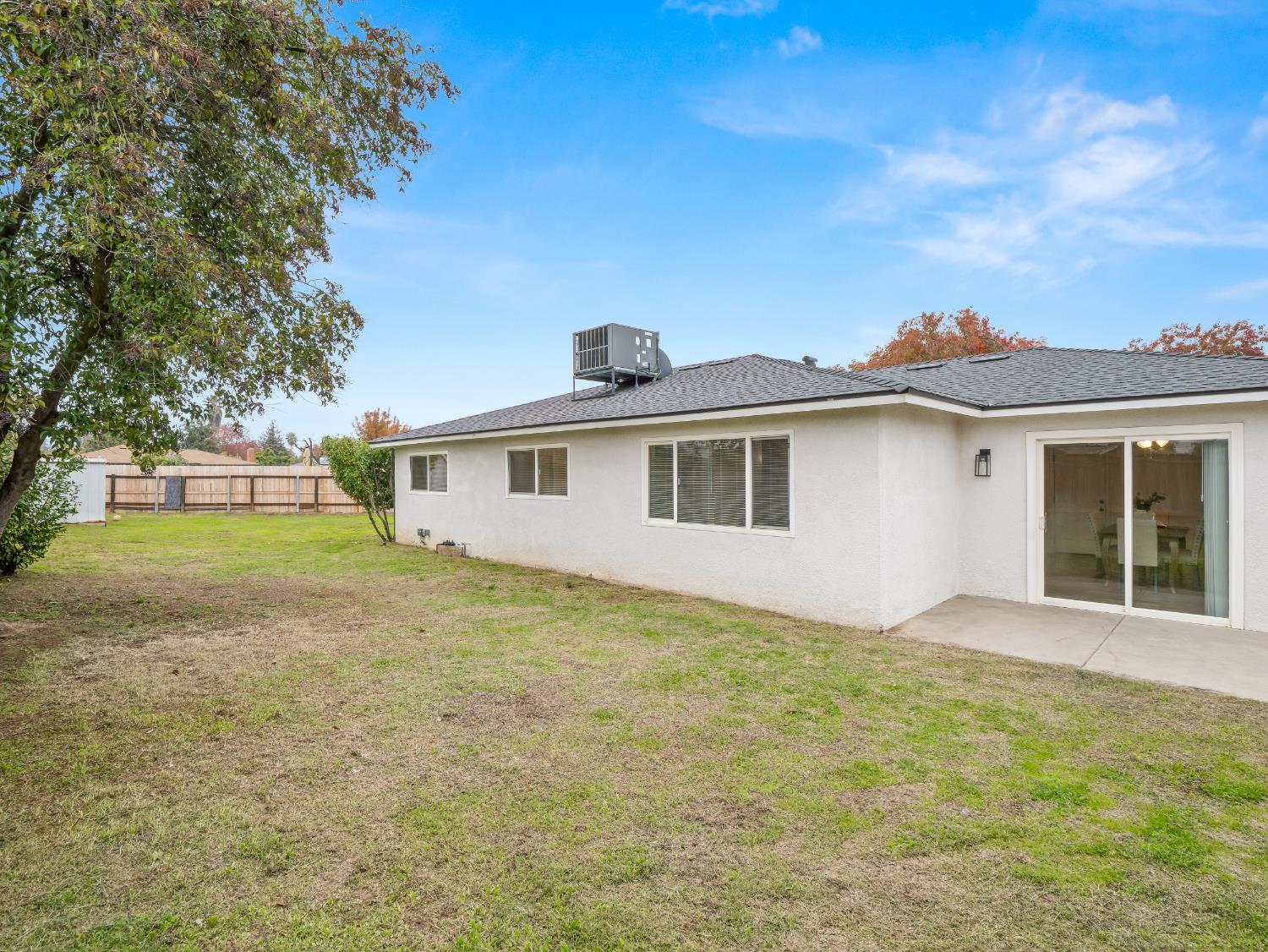 4557 N Sequoia Drive