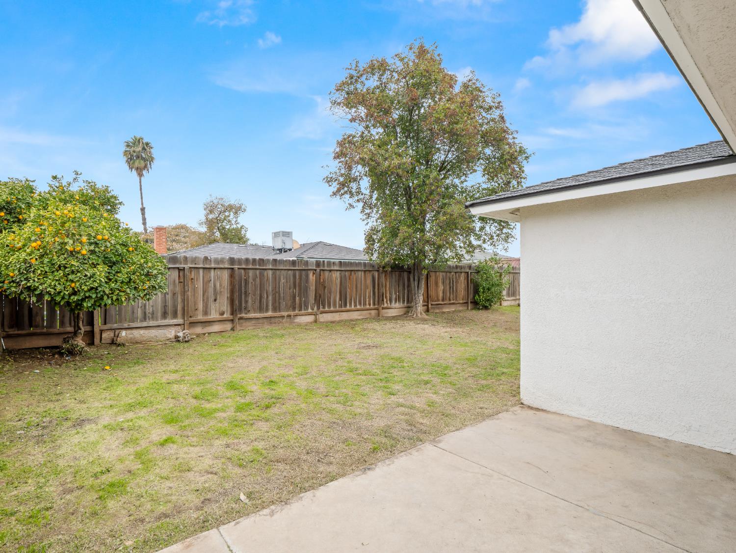 4557 N Sequoia Drive