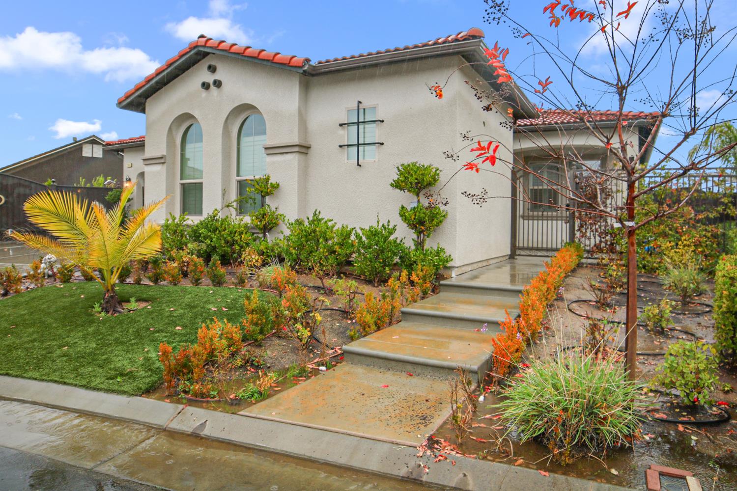 2941 Loyola Avenue