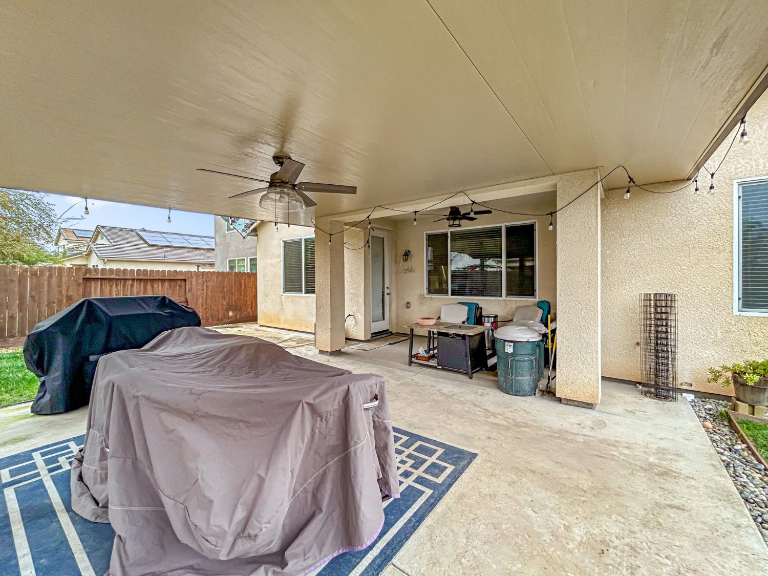 2709 Pontiac Avenue