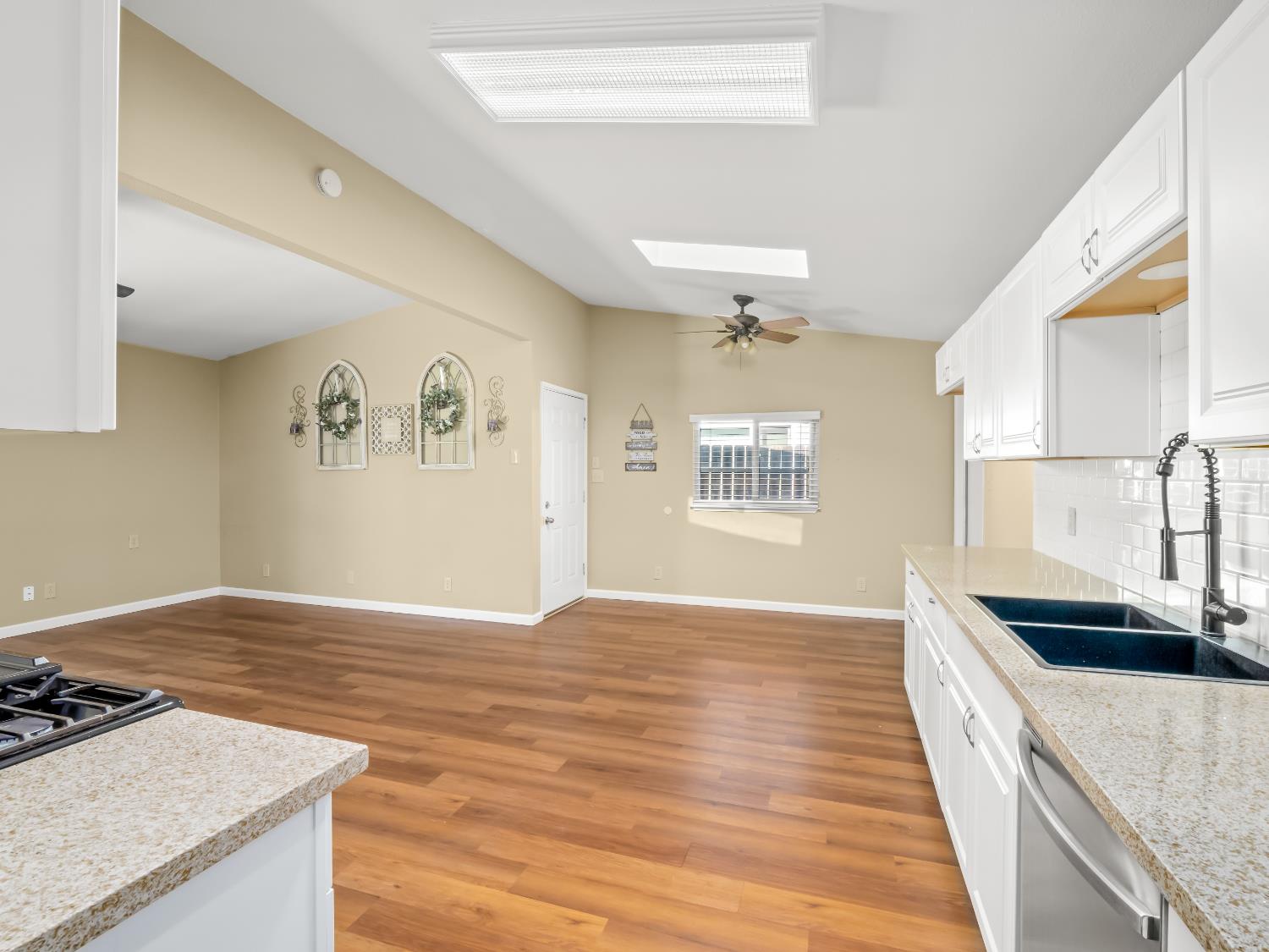 1416 Cherry Lane