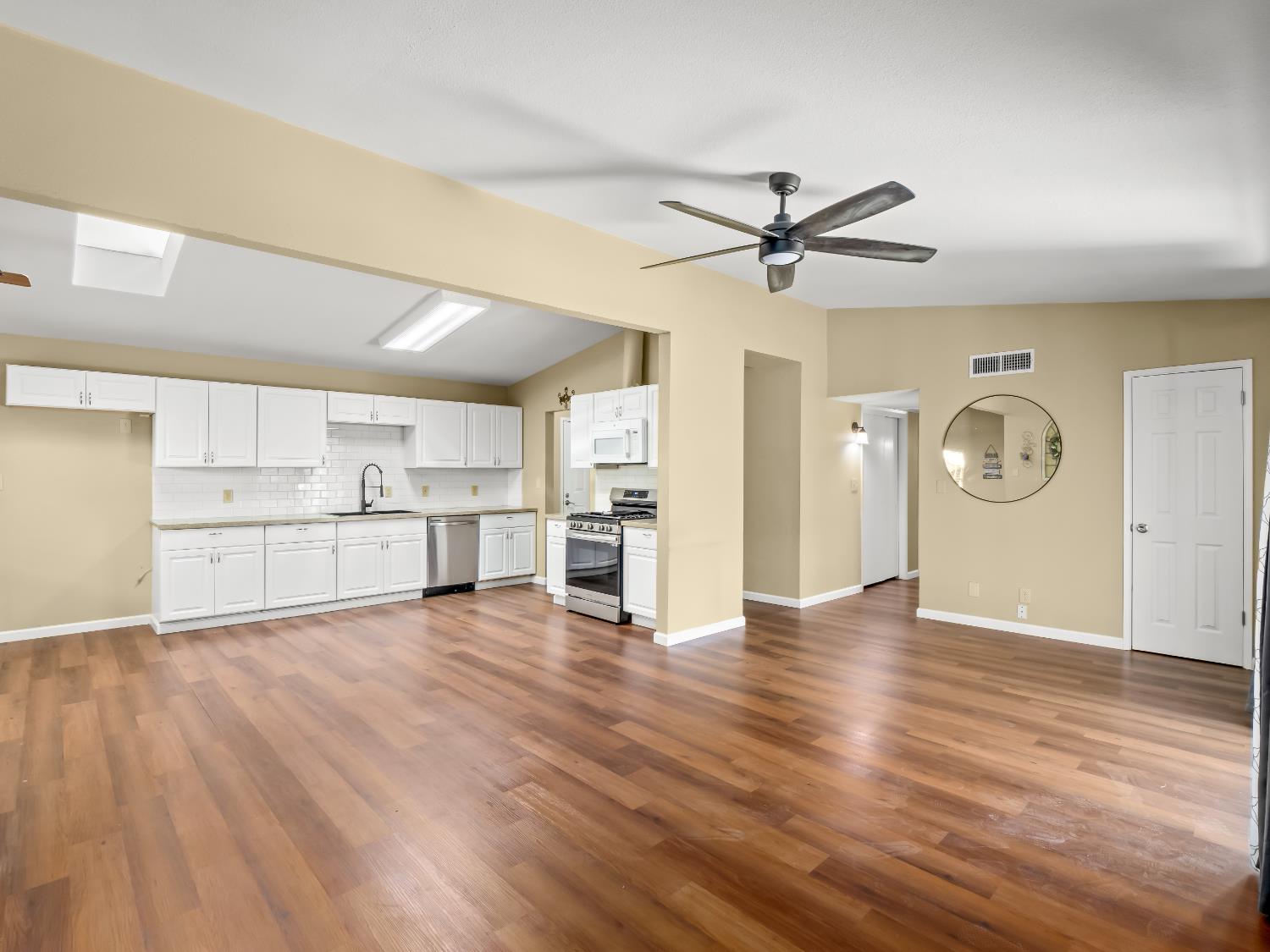 1416 Cherry Lane