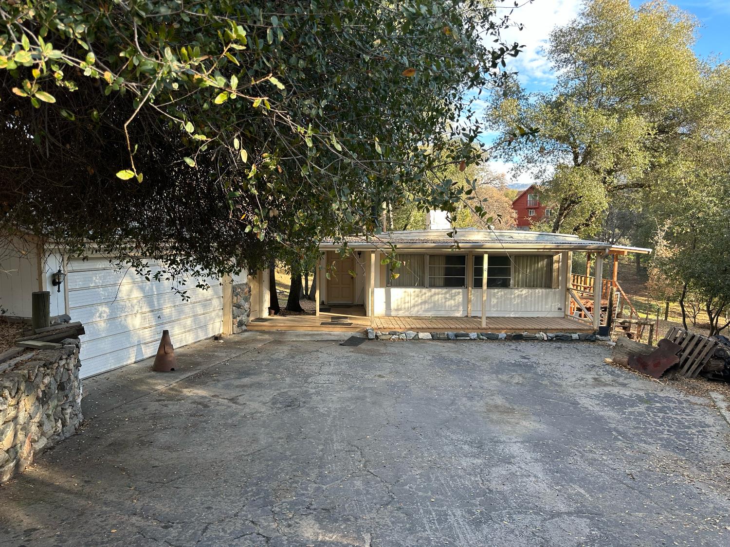 40653 Hodges Hill Drive