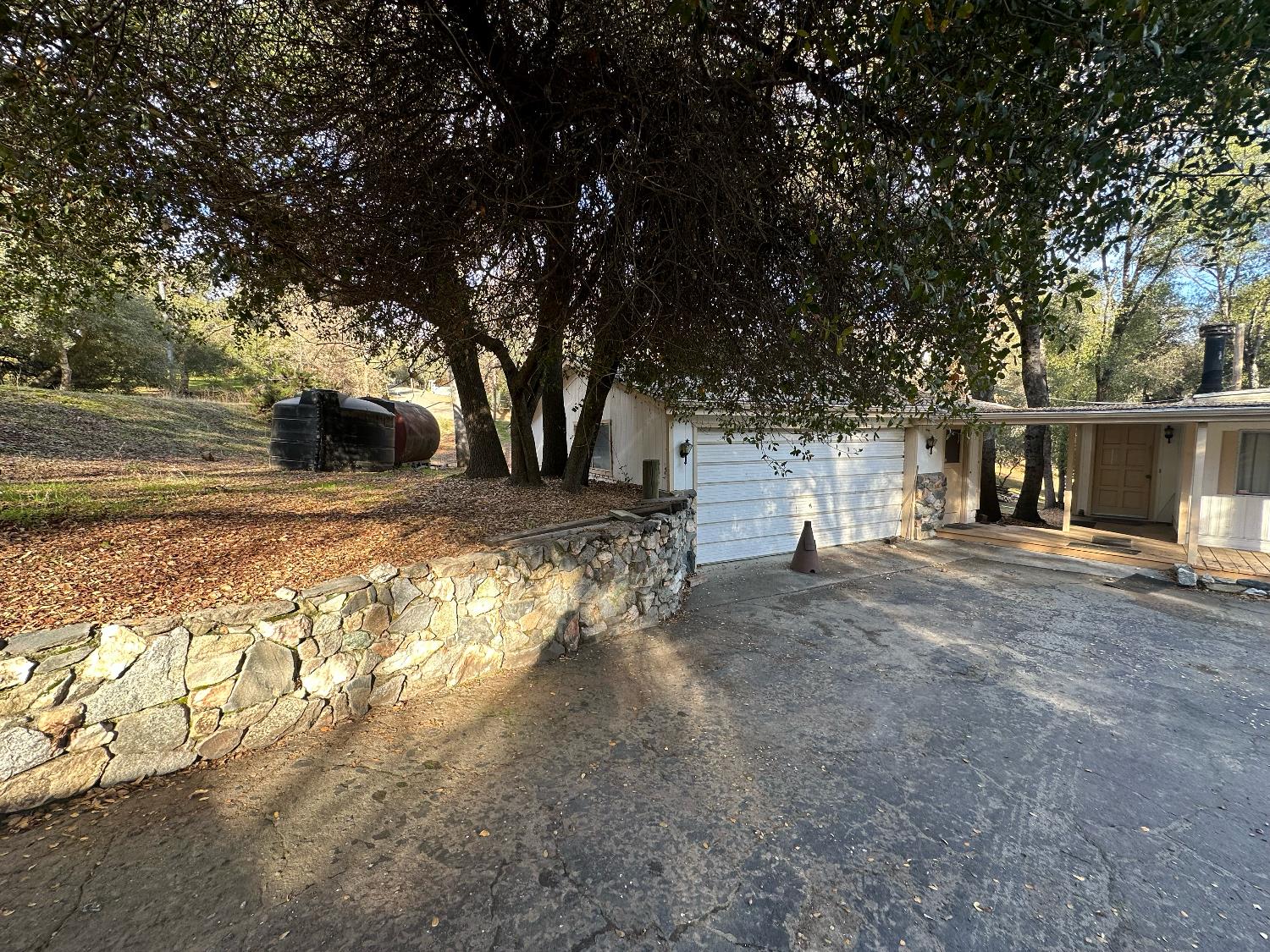 40653 Hodges Hill Drive