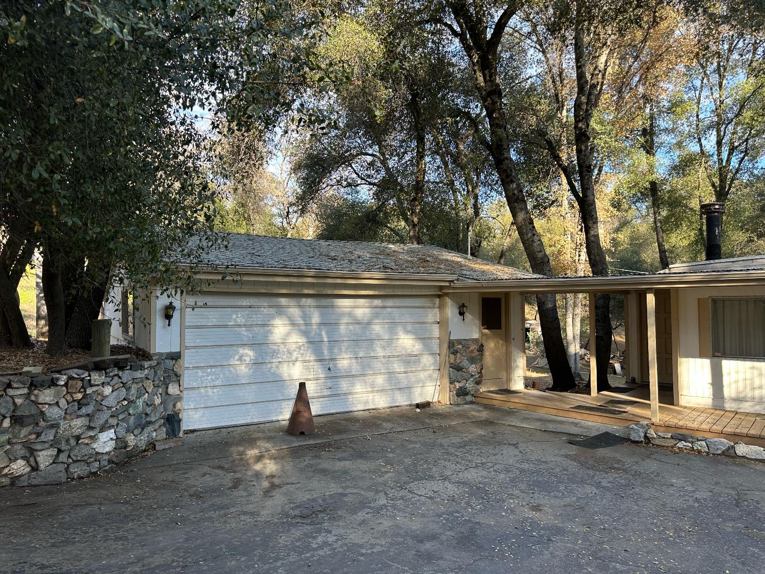 40653 Hodges Hill Drive