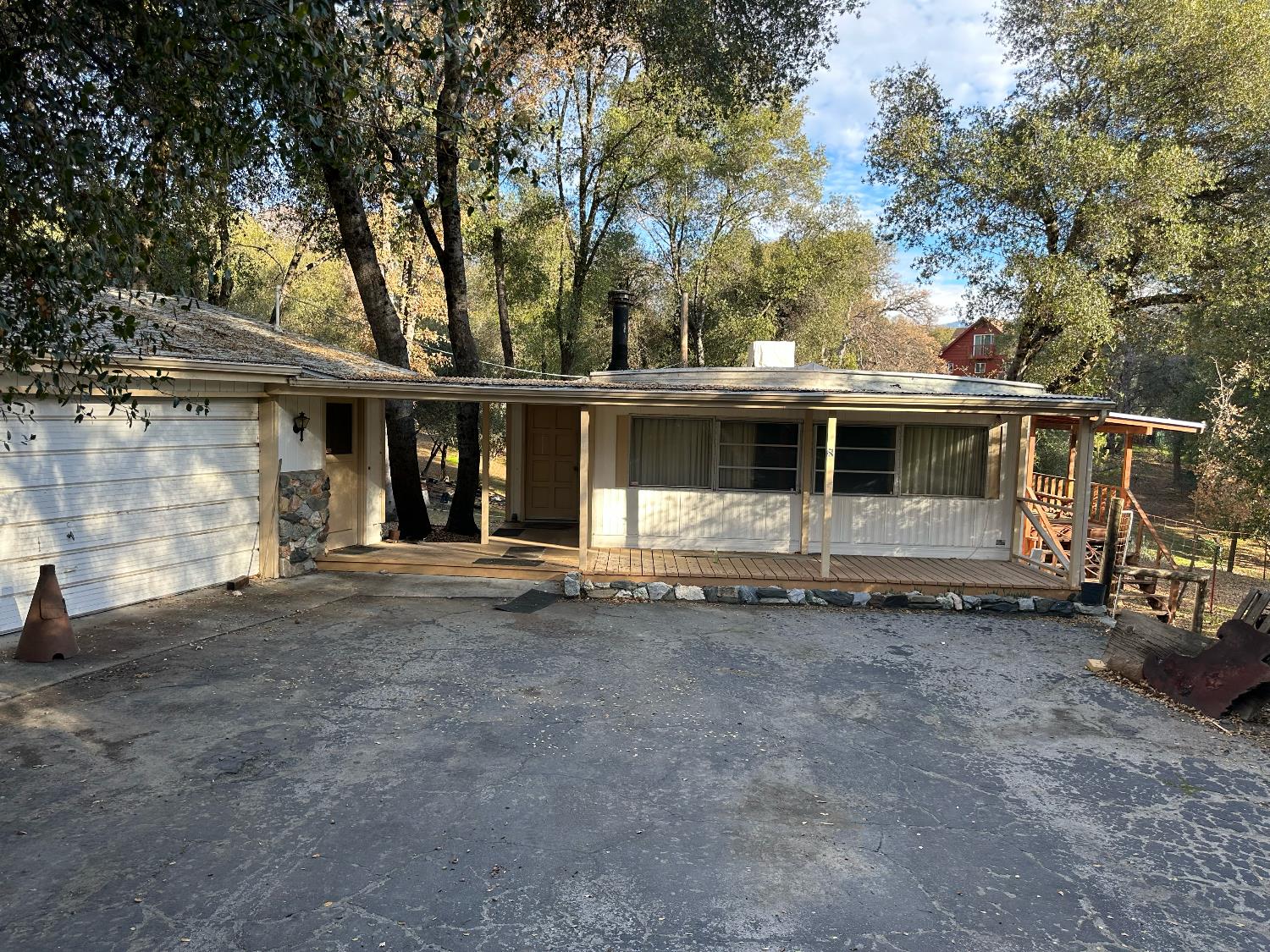 40653 Hodges Hill Drive