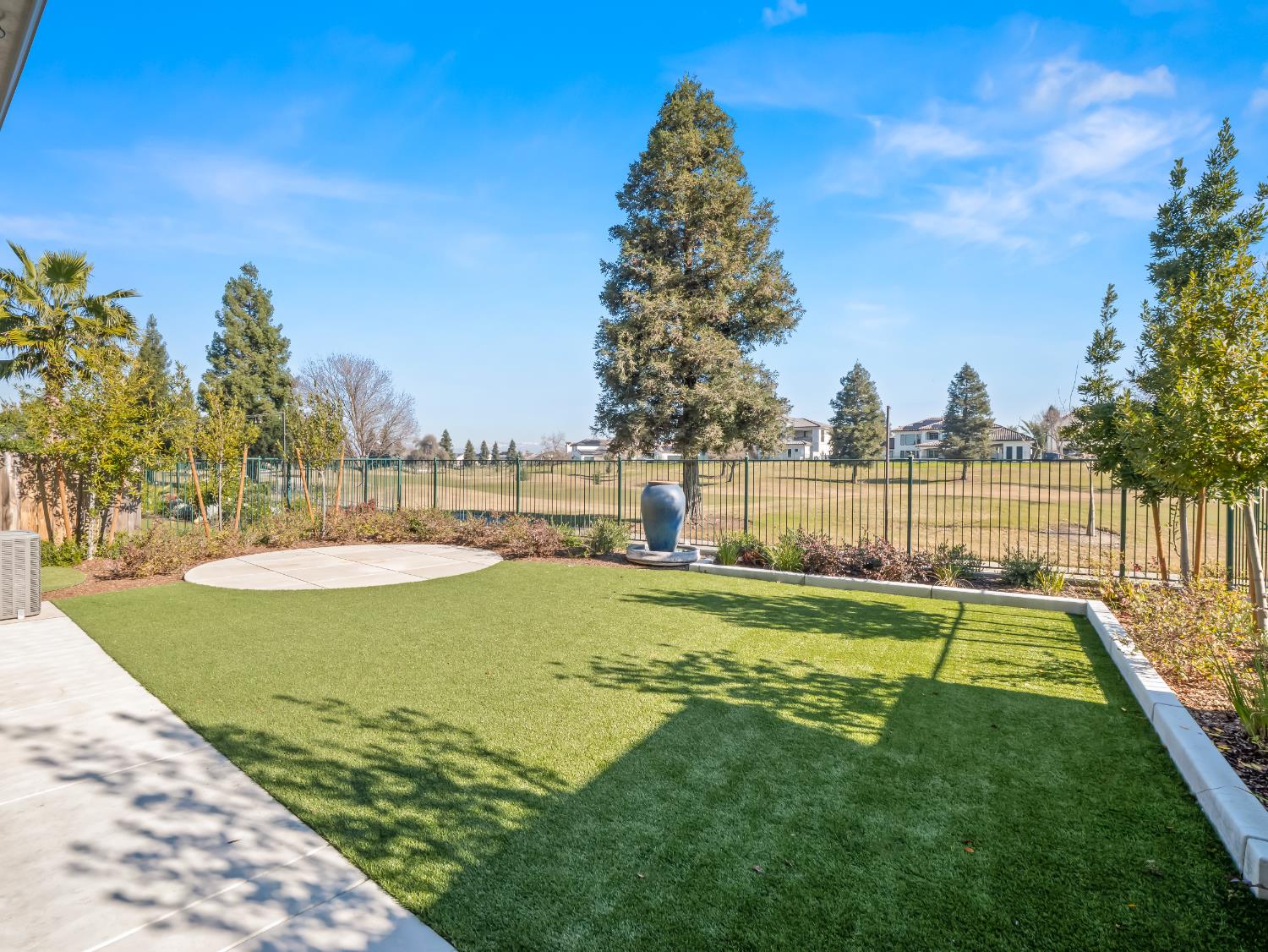 11584 N Via Venitzia Avenue