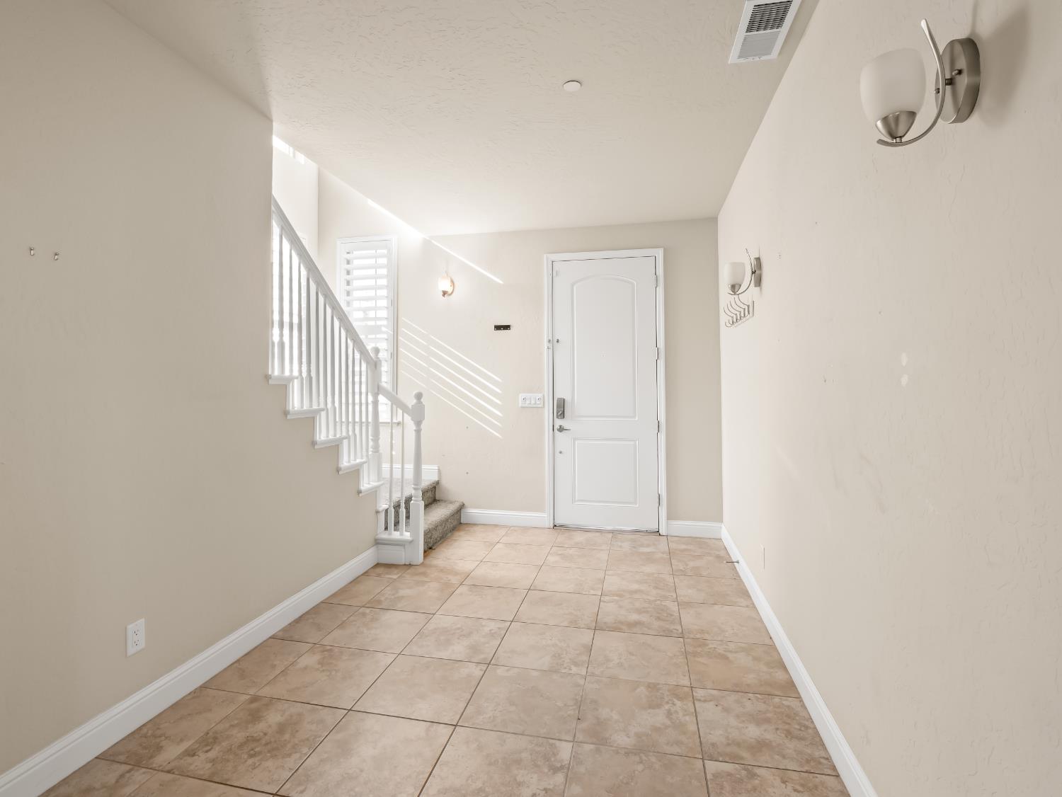 11584 N Via Venitzia Avenue